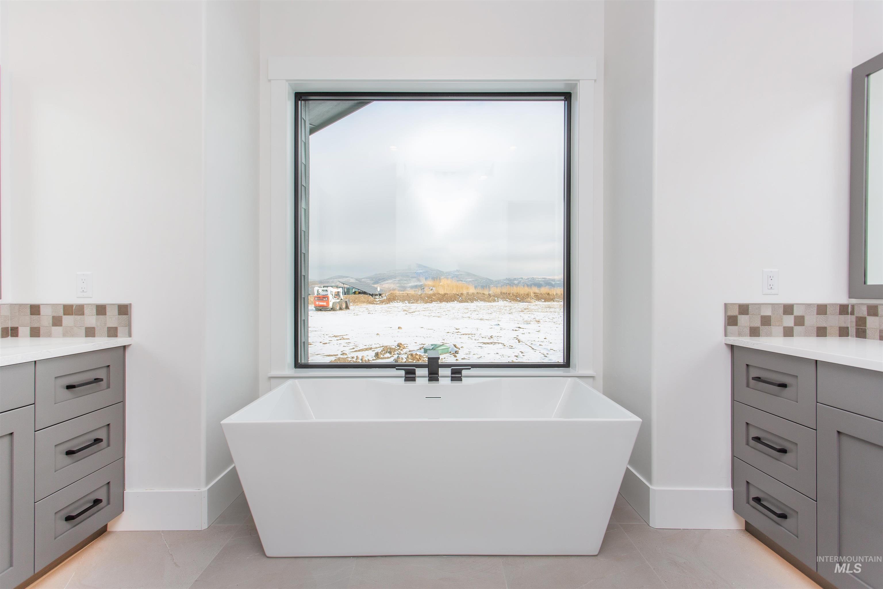 7136 N Cairnhill Way, Eagle, Idaho 83616-0000, Land For Sale, Price $650,000, 98944648