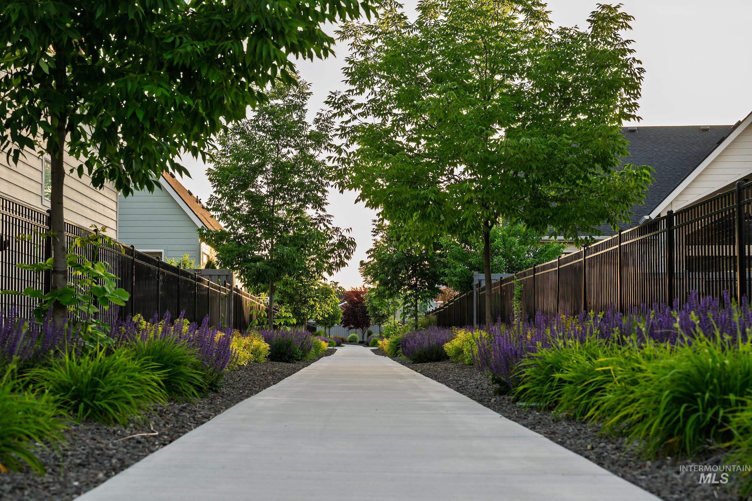 10270 Stony Oak Court, Nampa, Idaho 83687, 3 Bedrooms, 2 Bathrooms, Residential For Sale, Price $524,900, 98944806