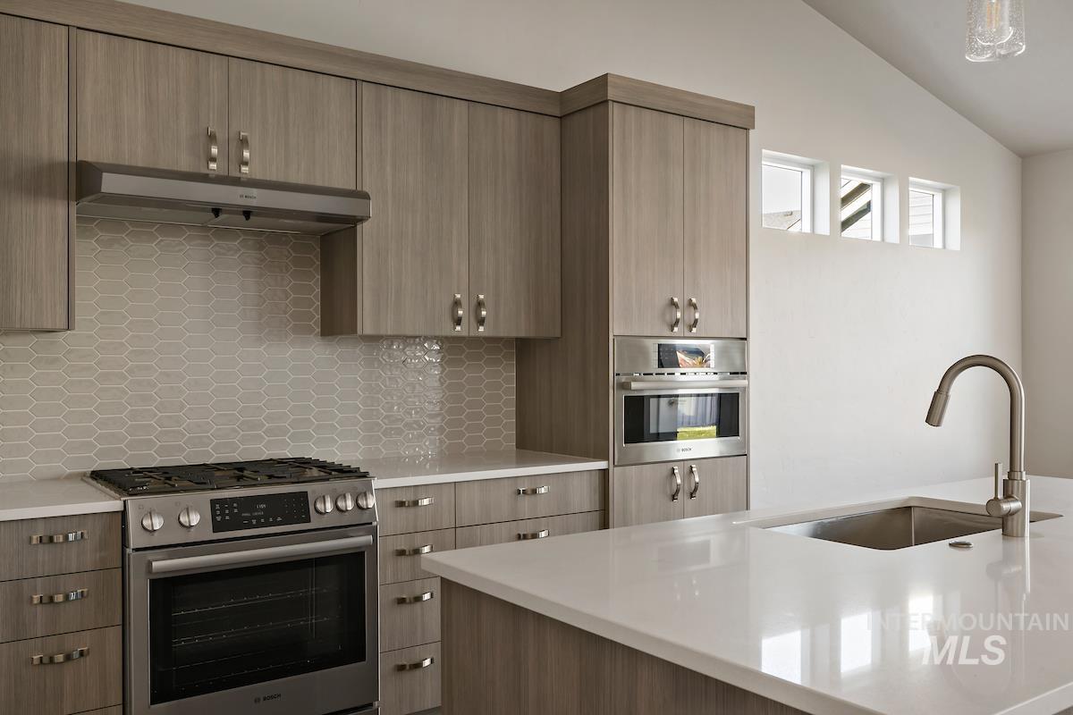 10270 Stony Oak Court, Nampa, Idaho 83687, 3 Bedrooms, 2 Bathrooms, Residential For Sale, Price $524,900, 98944806