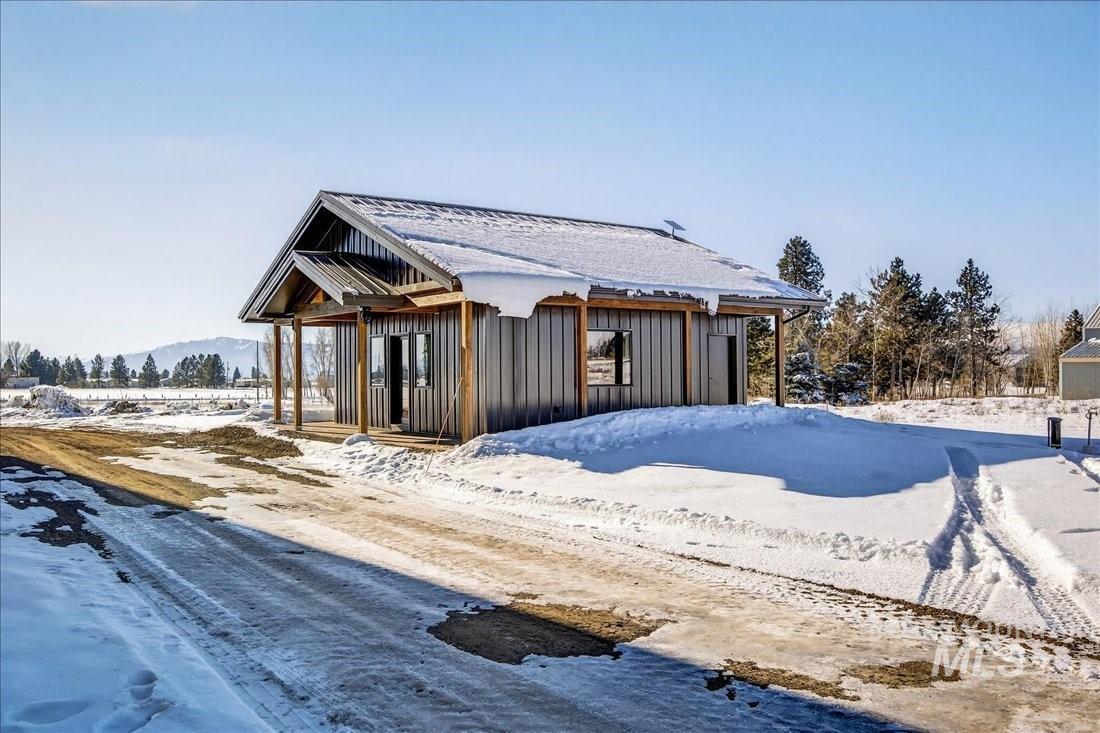 41 Sunbridge Dr, McCall, Idaho 83638, Business/Commercial For Sale, Price $285,000,MLS 98944867