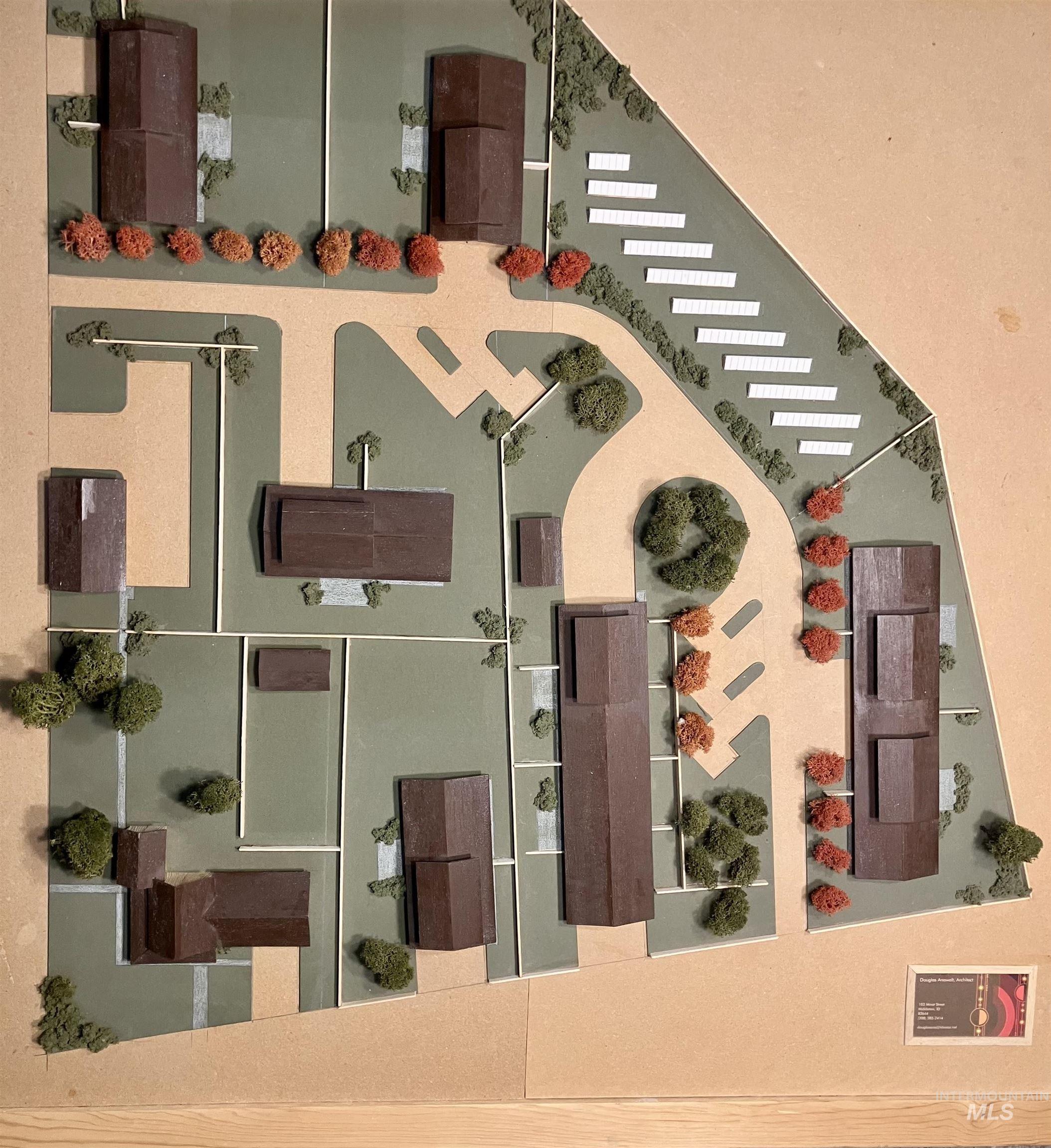 101 / 103 Minot Street, Middleton, Idaho 83644, 2 Bedrooms, 1 Bathroom, Residential Income For Sale, Price $1,097,000,MLS 98944905