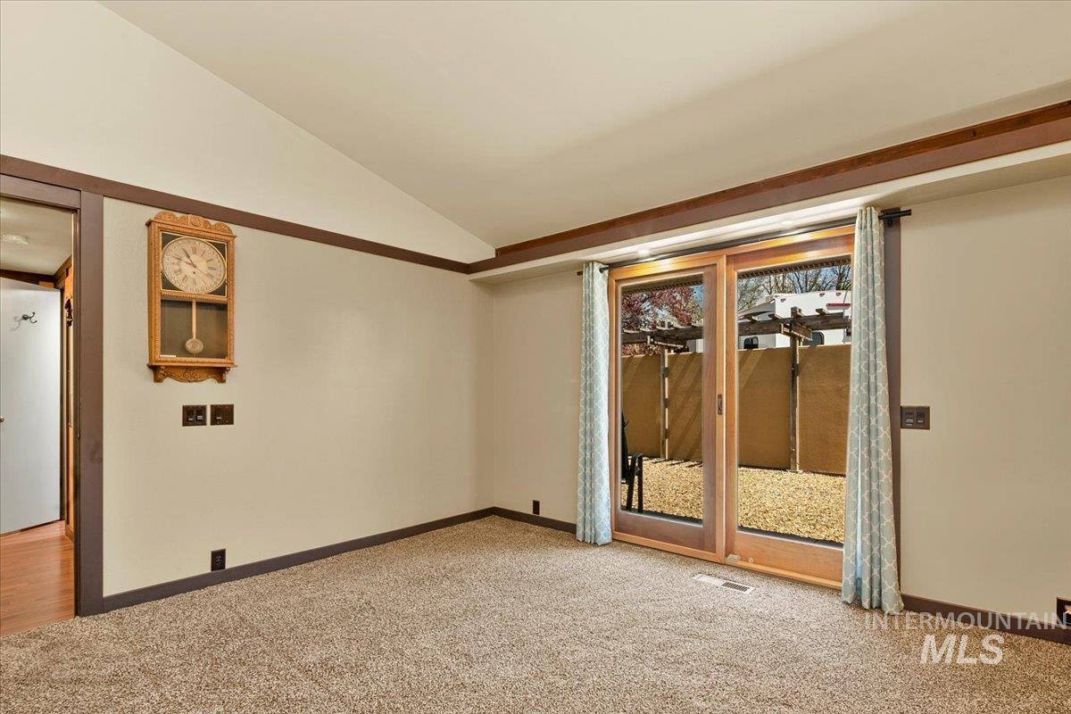 101 / 103 Minot Street, Middleton, Idaho 83644, 2 Bedrooms, 1 Bathroom, Residential Income For Sale, Price $1,097,000,MLS 98944905