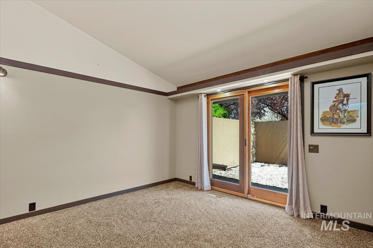 101 / 103 Minot Street, Middleton, Idaho 83644, 2 Bedrooms, 1 Bathroom, Residential Income For Sale, Price $1,097,000,MLS 98944905