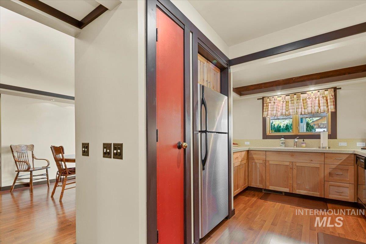 101 / 103 Minot Street, Middleton, Idaho 83644, 2 Bedrooms, 1 Bathroom, Residential Income For Sale, Price $1,097,000,MLS 98944905