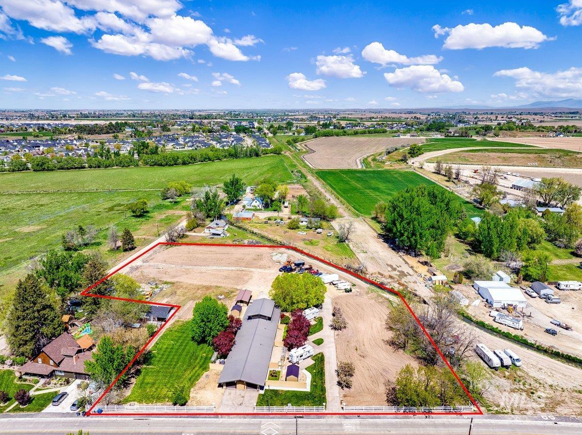 101 / 103 Minot Street, Middleton, Idaho 83644, 2 Bedrooms, 1 Bathroom, Residential Income For Sale, Price $1,097,000,MLS 98944905