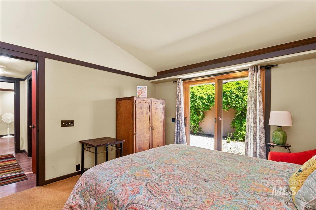 101 / 103 Minot Street, Middleton, Idaho 83644, 2 Bedrooms, 1 Bathroom, Residential Income For Sale, Price $1,097,000,MLS 98944905