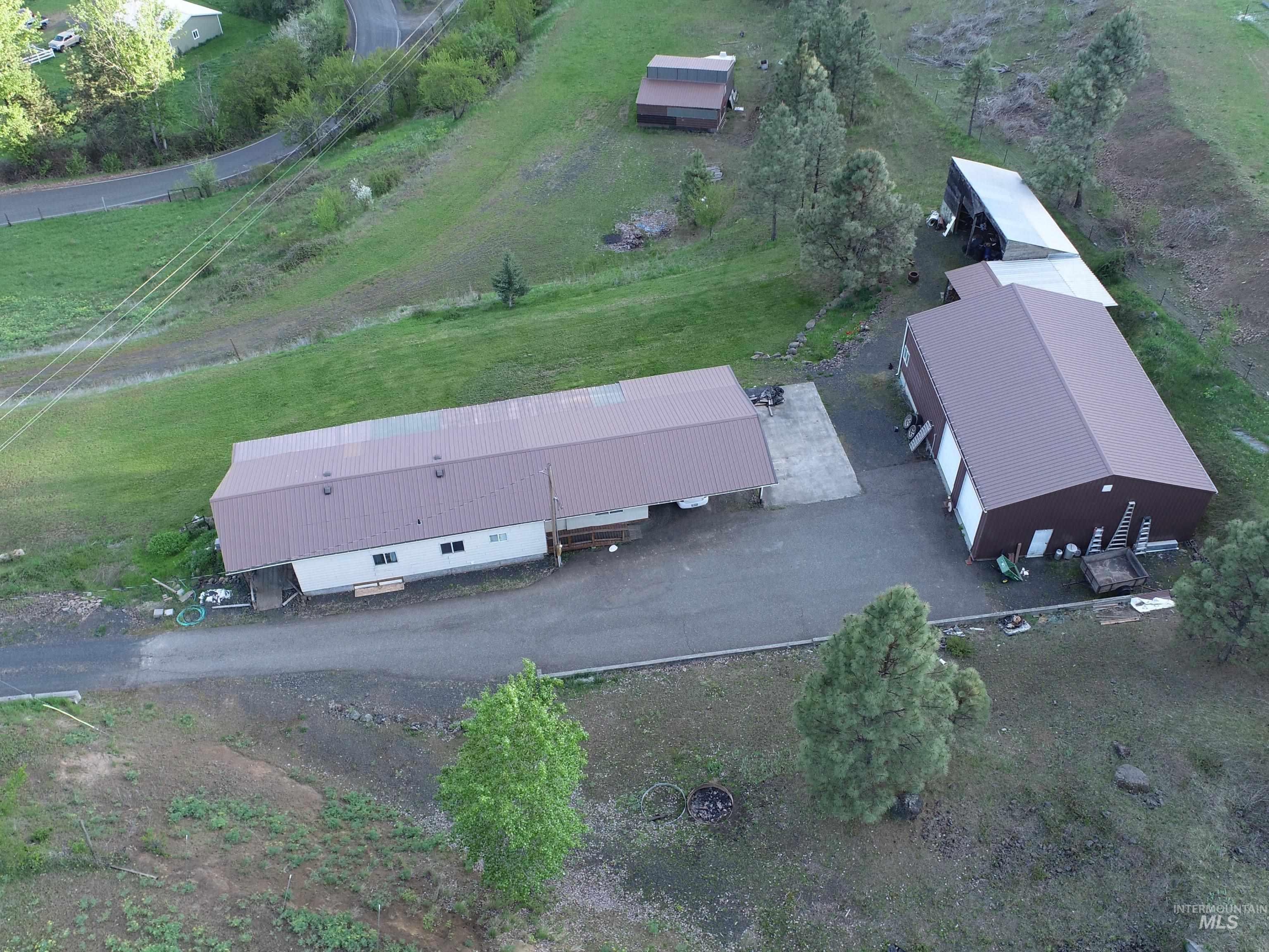 187 Adams Grade, Kamiah, Idaho 83856, 3 Bedrooms, 1 Bathroom, Residential For Sale, Price $315,000,MLS 98944951