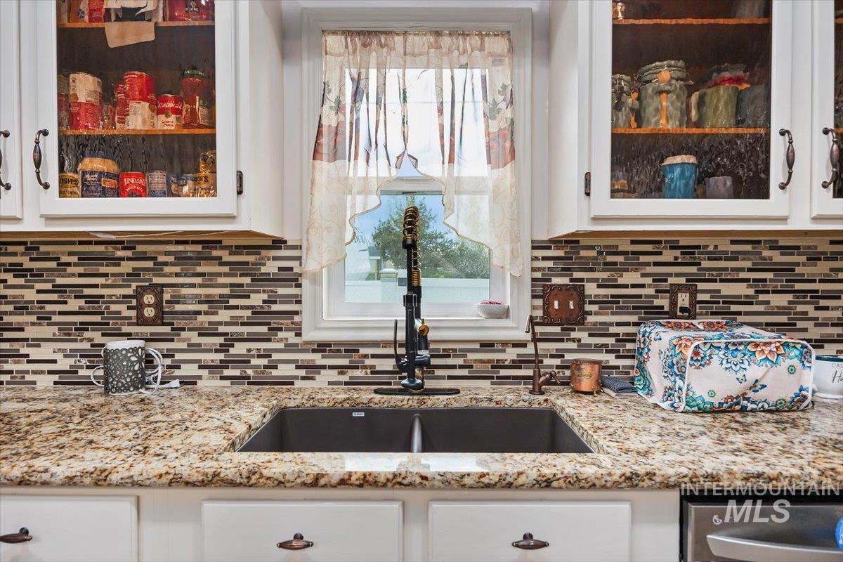 1021 I St, Rupert, Idaho 83350, 4 Bedrooms, 4 Bathrooms, Residential For Sale, Price $418,500, 98944977