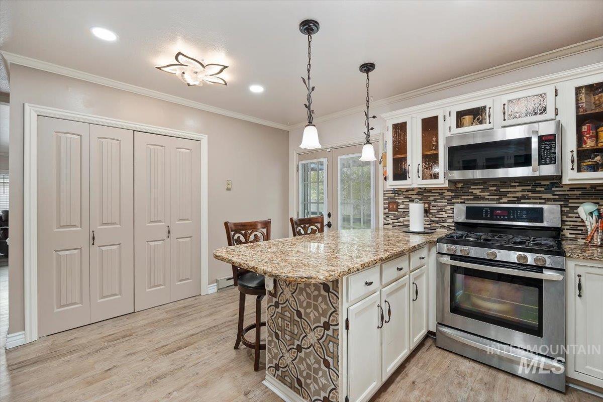 1021 I St, Rupert, Idaho 83350, 4 Bedrooms, 4 Bathrooms, Residential For Sale, Price $418,500, 98944977