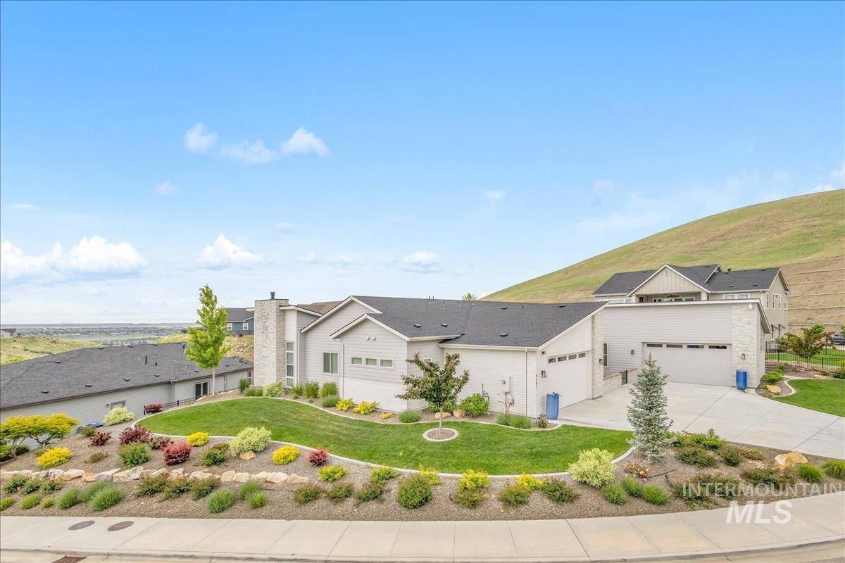 2391 S Trapper Place, Boise, Idaho 83716, 3 Bedrooms, 2.5 Bathrooms, Residential For Sale, Price $1,575,000, 98945062