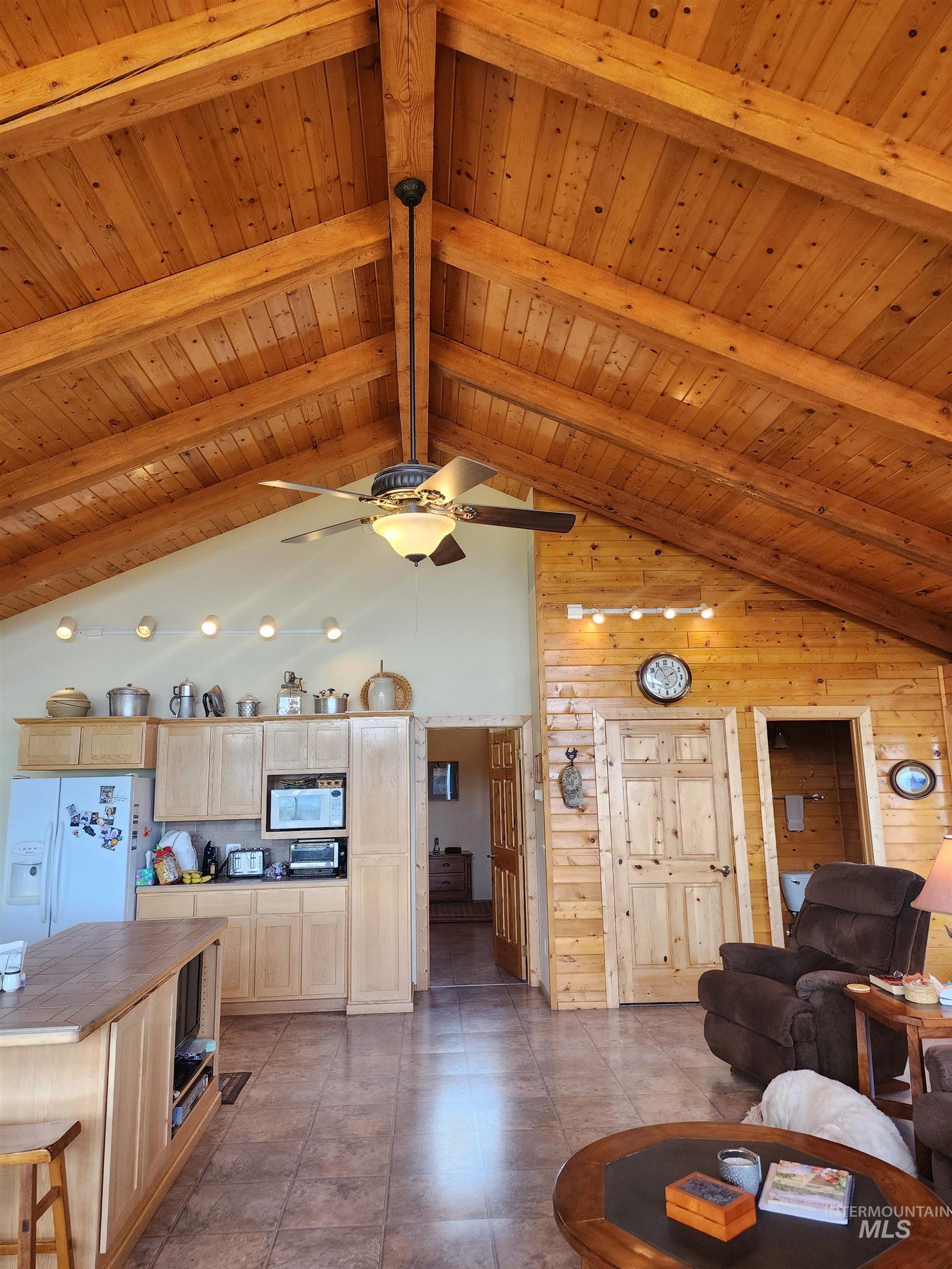 1073 Doumecq Road, White Bird, Idaho 83554, 3 Bedrooms, 2.5 Bathrooms, Residential For Sale, Price $649,000, 98945157