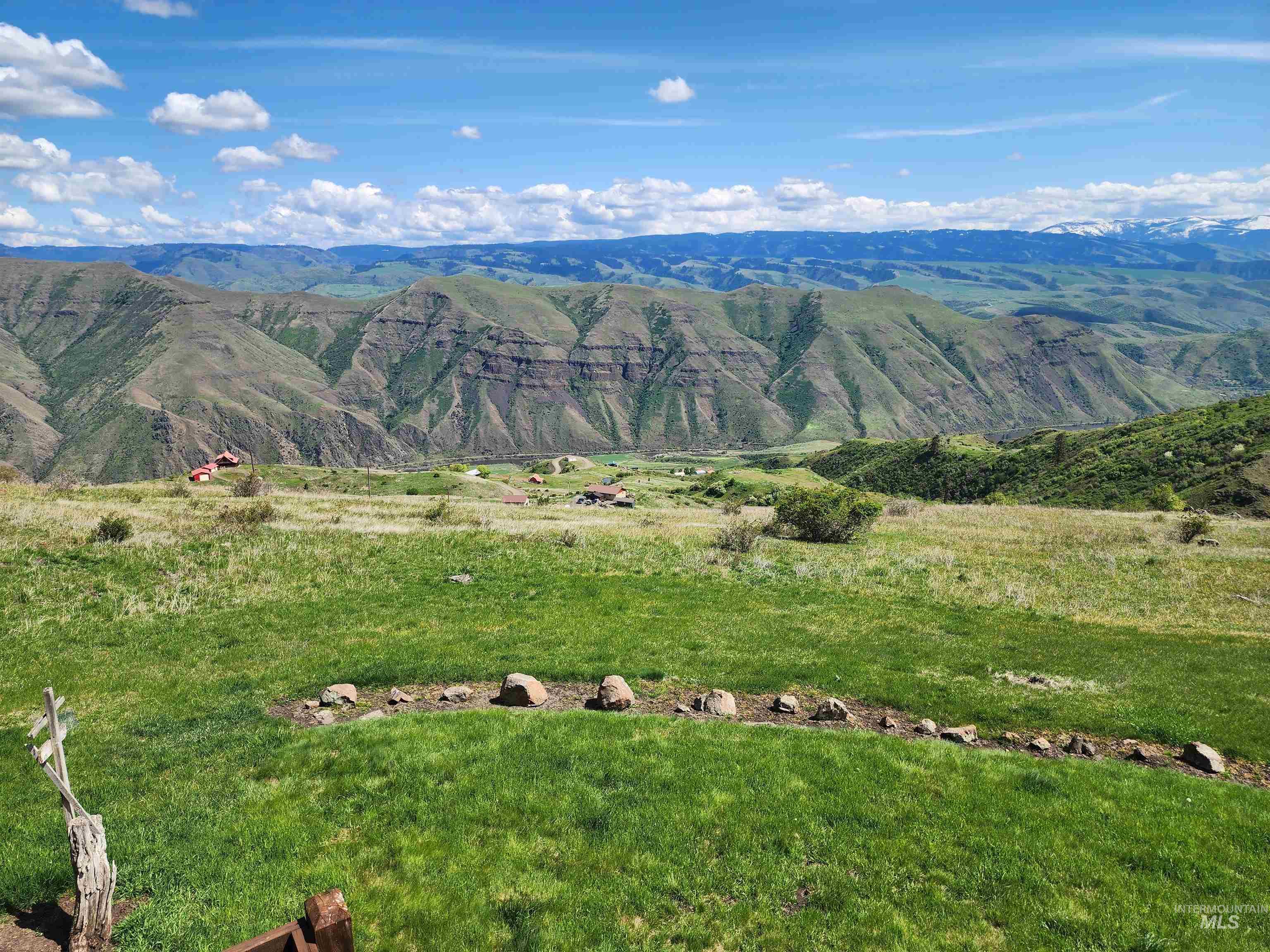 1073 Doumecq Road, White Bird, Idaho 83554, 3 Bedrooms, 2.5 Bathrooms, Residential For Sale, Price $649,000, 98945157