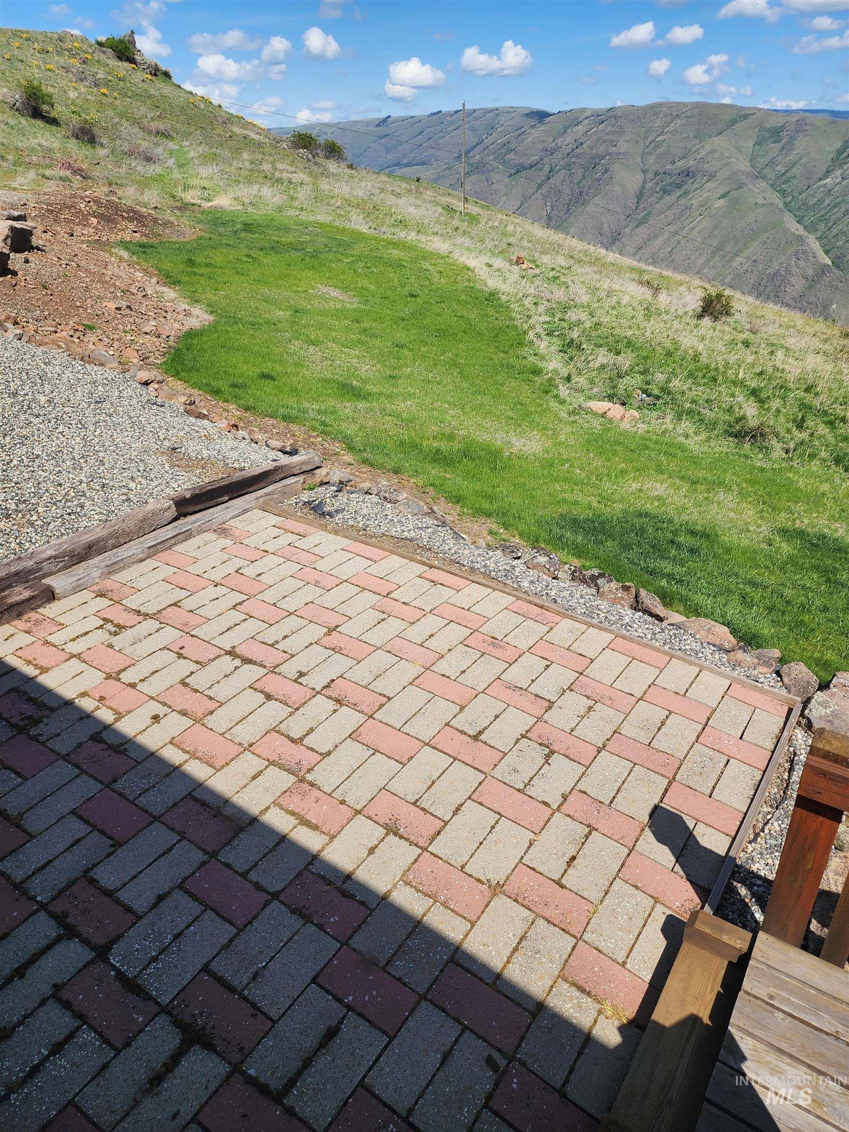 1073 Doumecq Road, White Bird, Idaho 83554, 3 Bedrooms, 2.5 Bathrooms, Residential For Sale, Price $649,000, 98945157