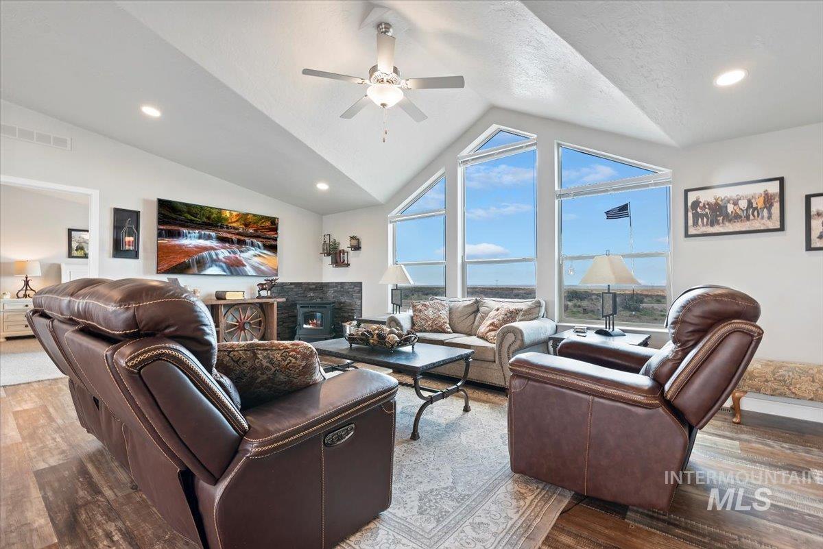 14000 E Double Tapp, Boise, Idaho 83716, 4 Bedrooms, 2 Bathrooms, Residential For Sale, Price $2,950,000, 98945177