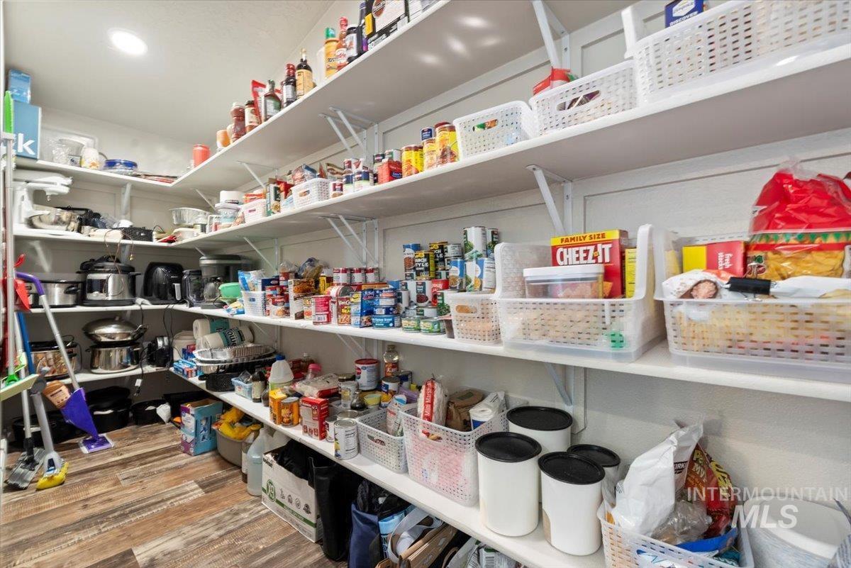 14000 E Double Tapp, Boise, Idaho 83716, 4 Bedrooms, 2 Bathrooms, Residential For Sale, Price $2,950,000, 98945177