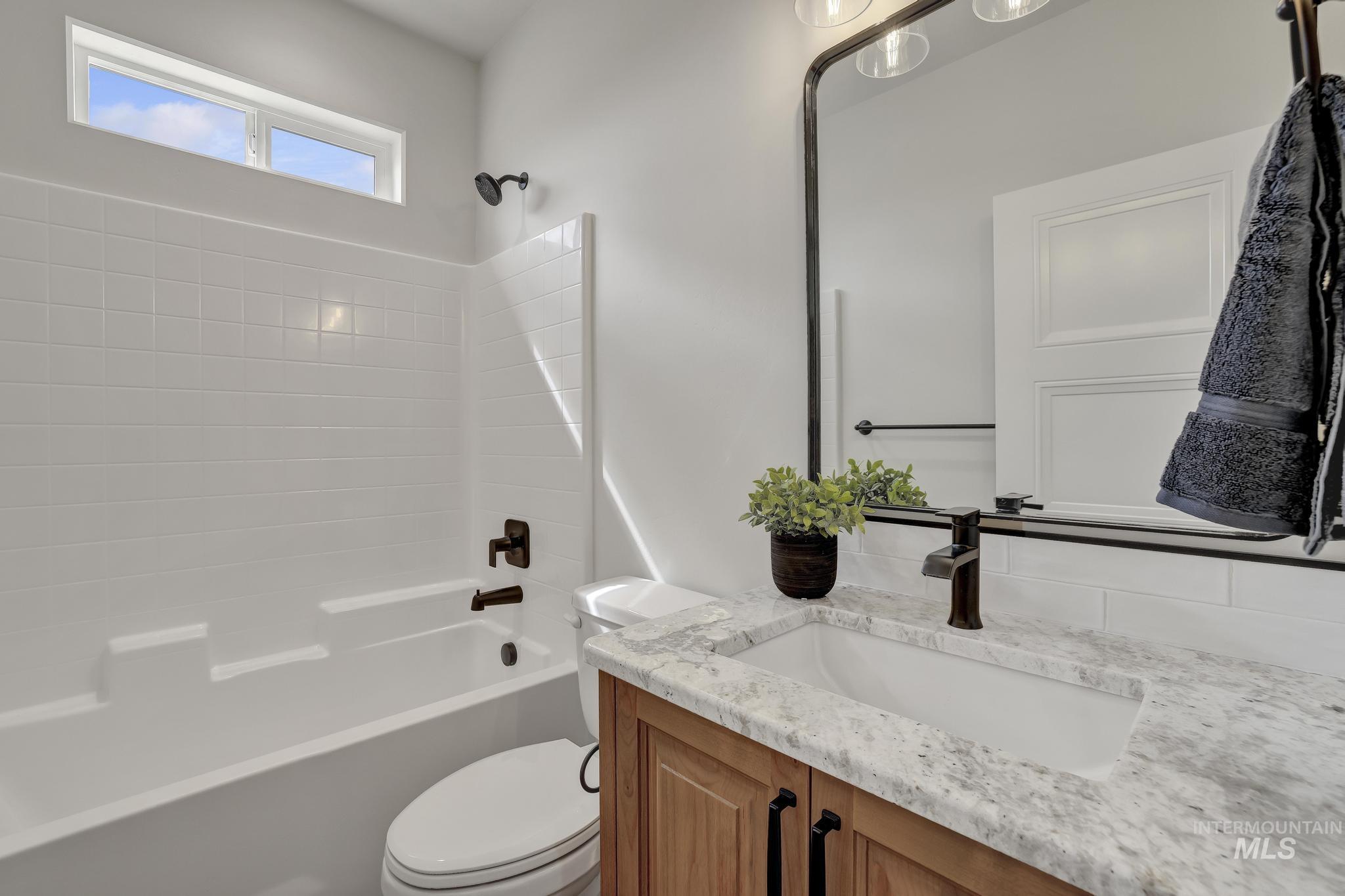 3675 E 3711 N, Kimberly, Idaho 83341, 4 Bedrooms, 3 Bathrooms, Residential For Sale, Price $689,000,MLS 98945203