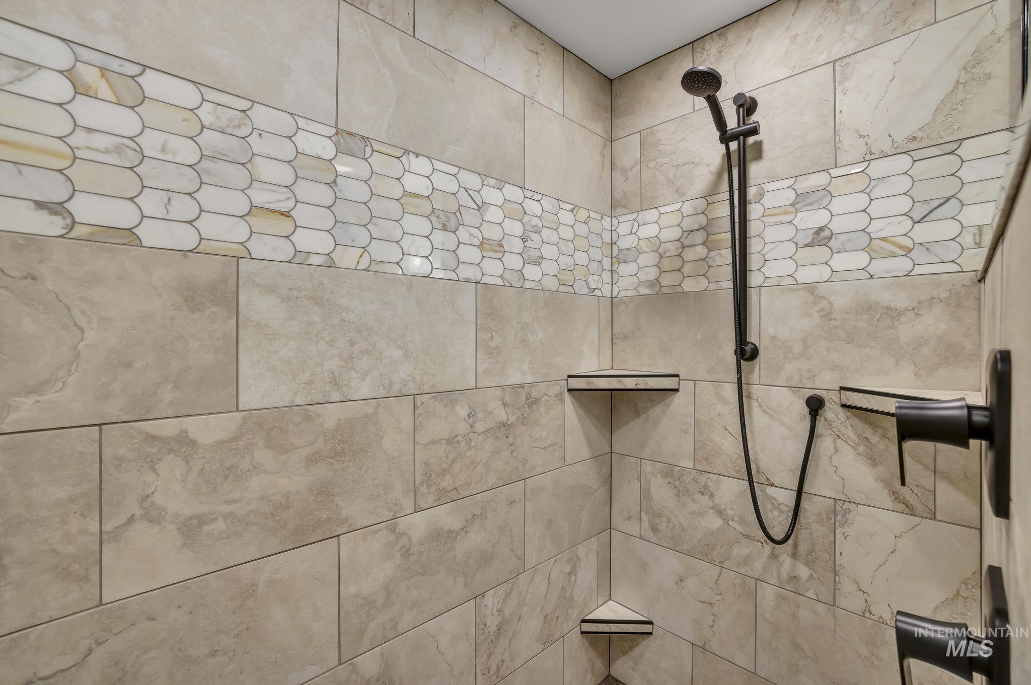 3675 E 3711 N, Kimberly, Idaho 83341, 4 Bedrooms, 3 Bathrooms, Residential For Sale, Price $689,000,MLS 98945203