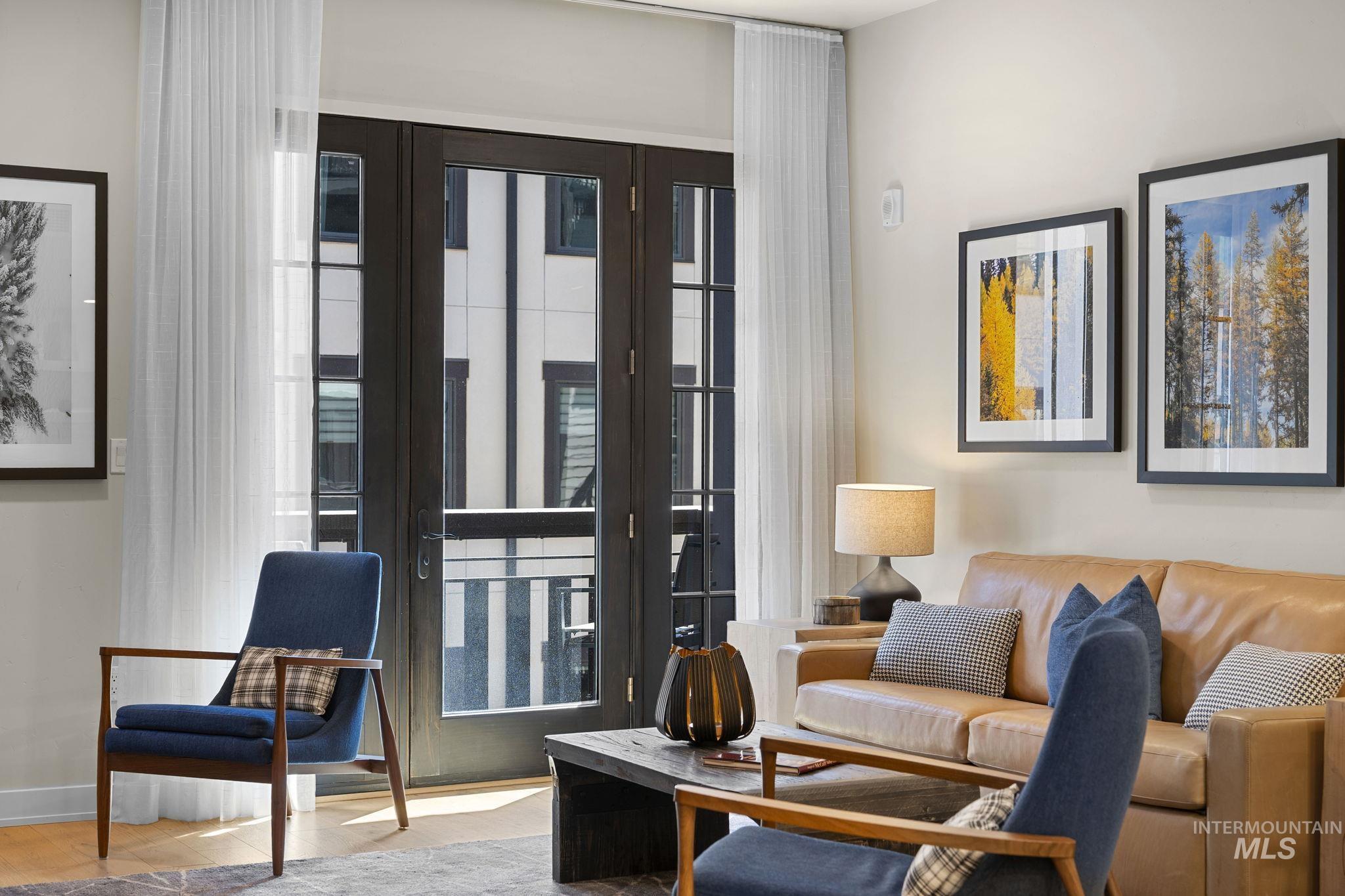 780 Village Drive, Donnelly, Idaho 83615, 1 Bedroom, 1 Bathroom, Residential For Sale, Price $599,000,MLS 98945241