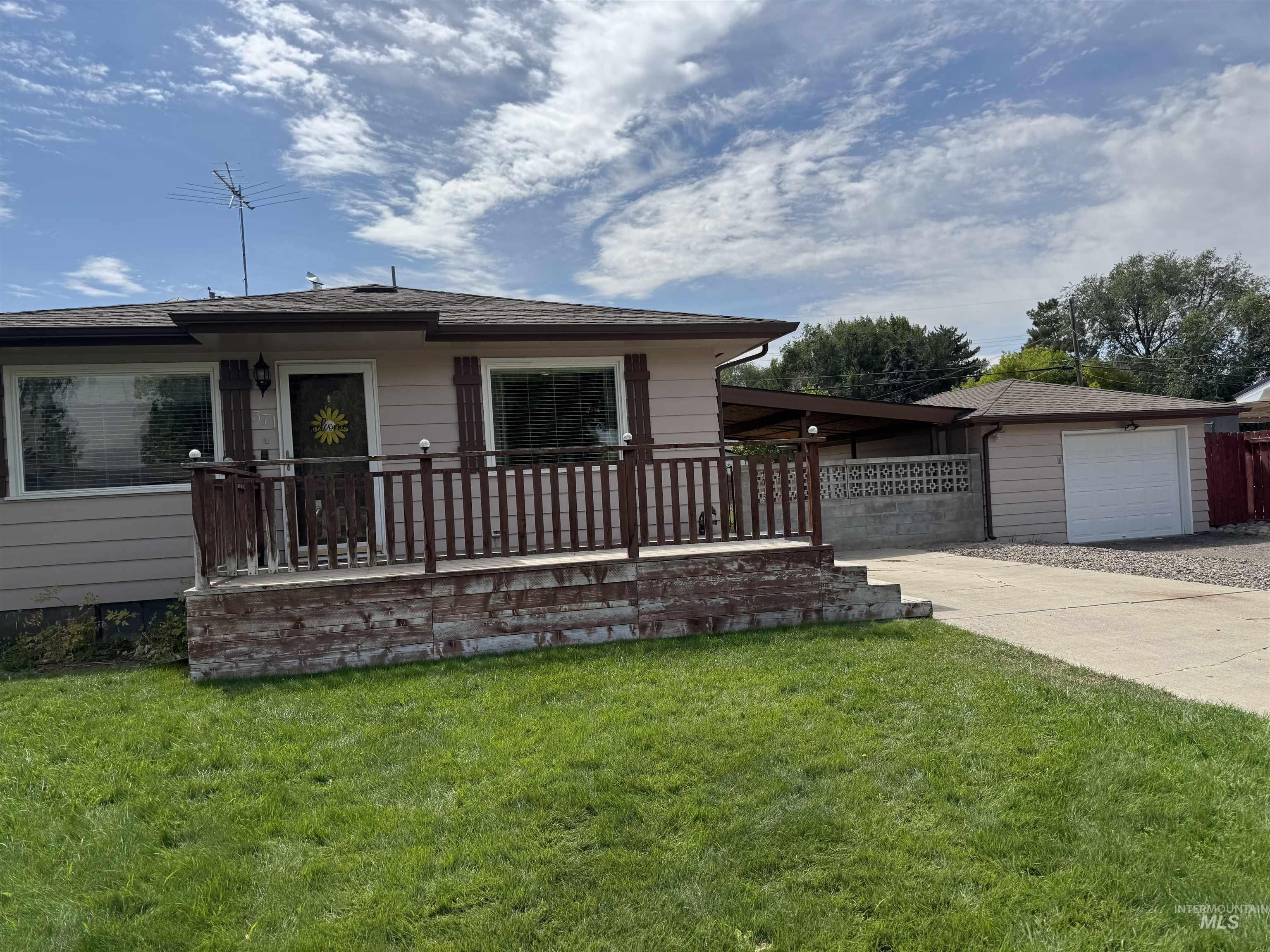 371 DuBois, Twin Falls, Idaho 83301, 5 Bedrooms, 1 Bathroom, Residential For Sale, Price $334,000, 98945252