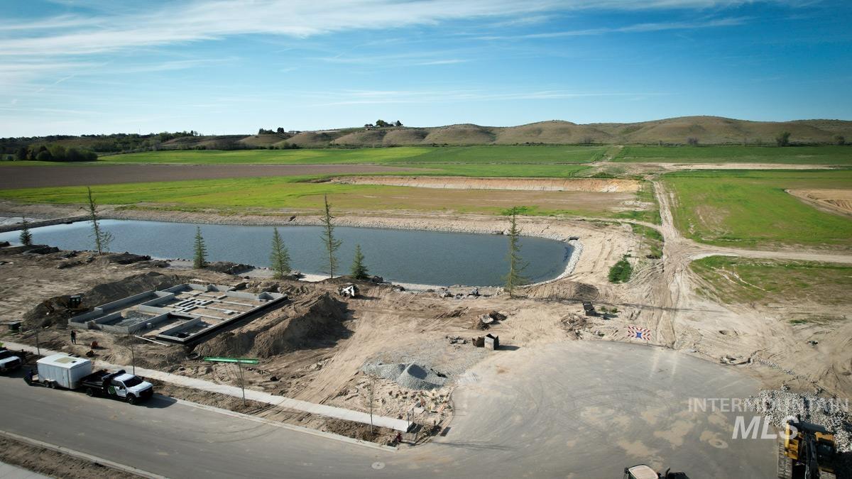 7600 W Windhurst Ave., Eagle, Idaho 83616, 4 Bedrooms, 4.5 Bathrooms, Residential For Sale, Price $2,550,000,MLS 98945273