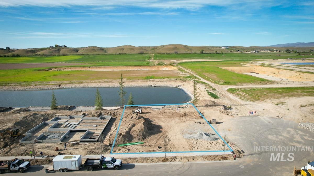 7600 W Windhurst Ave., Eagle, Idaho 83616, 4 Bedrooms, 4.5 Bathrooms, Residential For Sale, Price $2,550,000,MLS 98945273