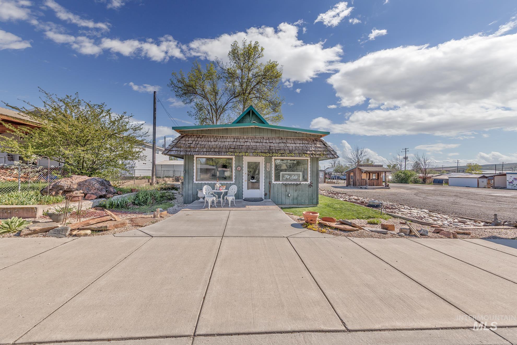 303 Illinois Ave, Council, Idaho 83612, Business/Commercial For Sale, Price $289,000, 98945348