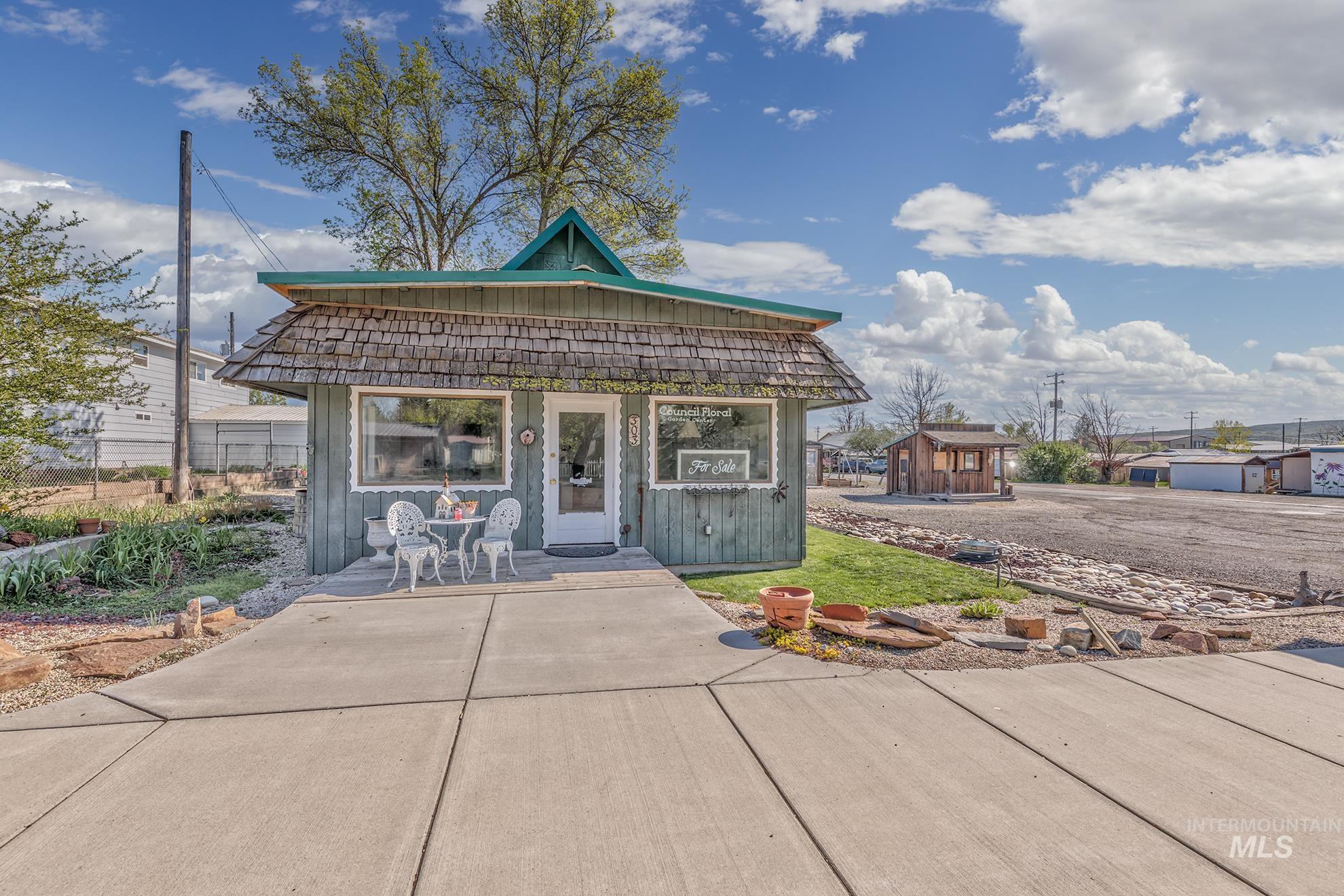303 Illinois Ave, Council, Idaho 83612, Business/Commercial For Sale, Price $289,000, 98945348