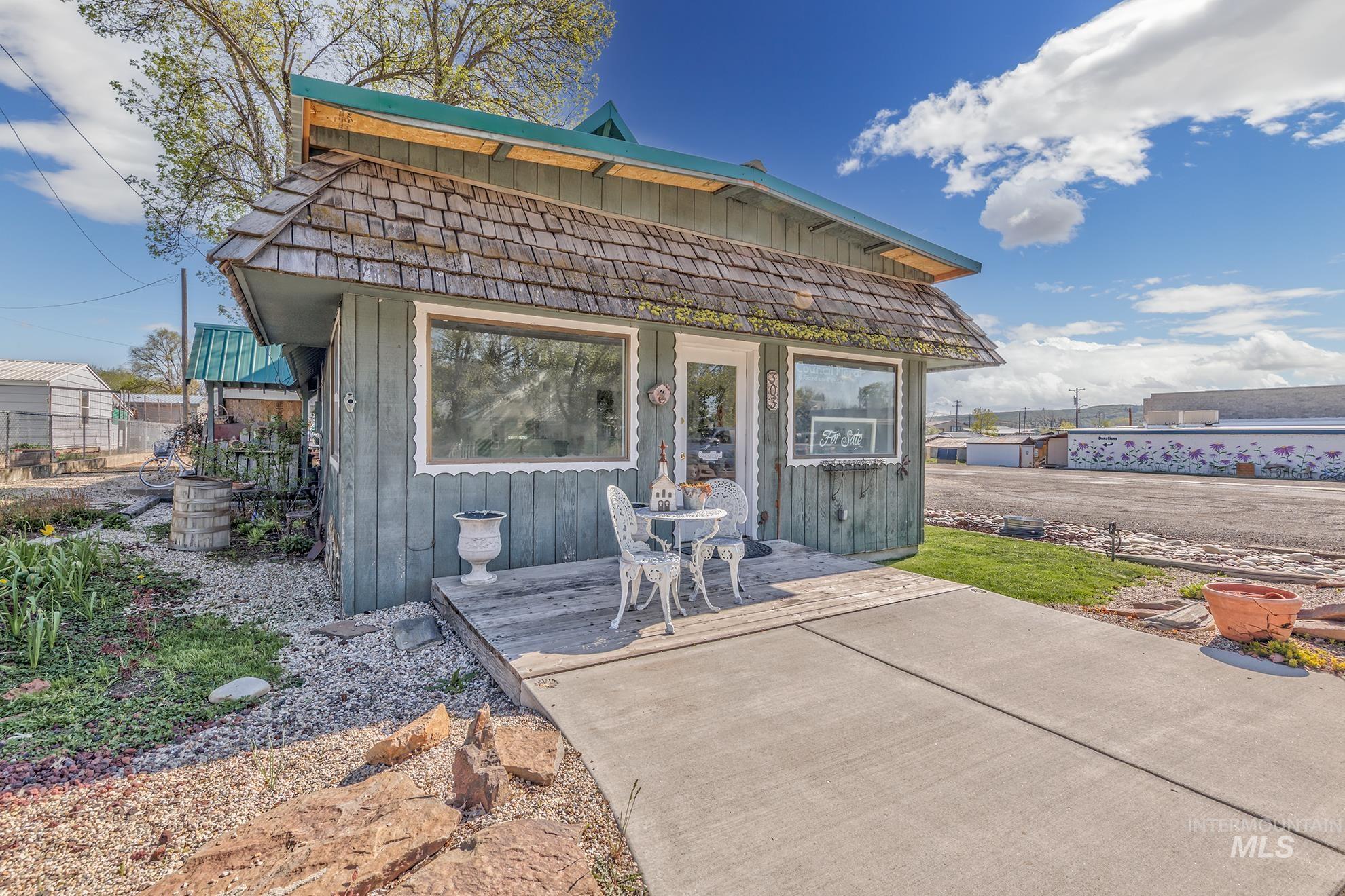 303 Illinois Ave, Council, Idaho 83612, Business/Commercial For Sale, Price $289,000, 98945348