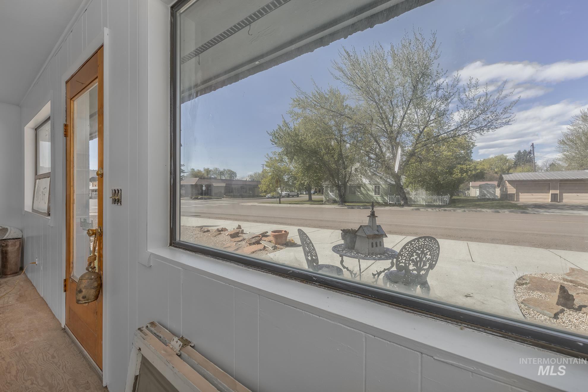 303 Illinois Ave, Council, Idaho 83612, Business/Commercial For Sale, Price $289,000, 98945348