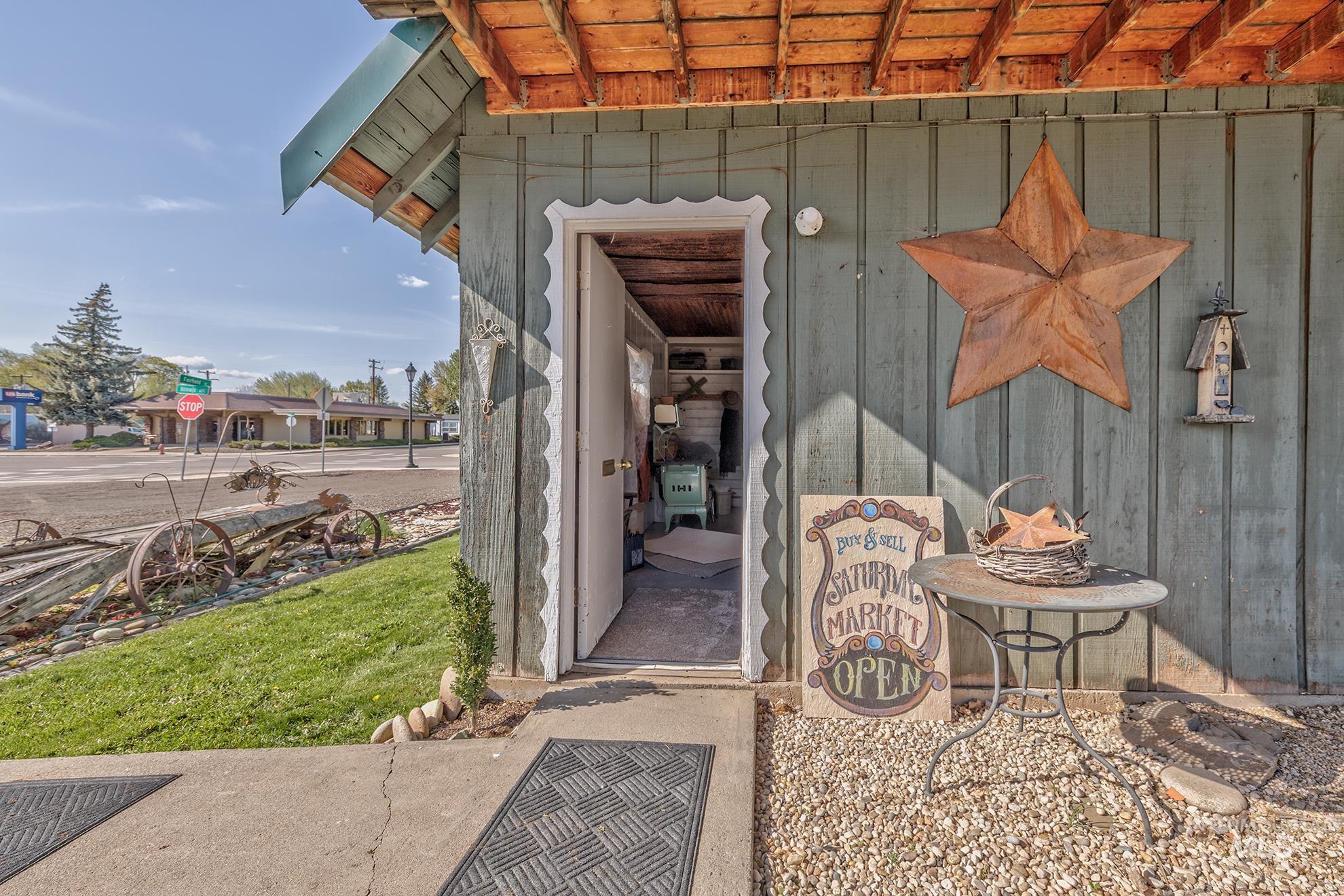 303 Illinois Ave, Council, Idaho 83612, Business/Commercial For Sale, Price $289,000, 98945348