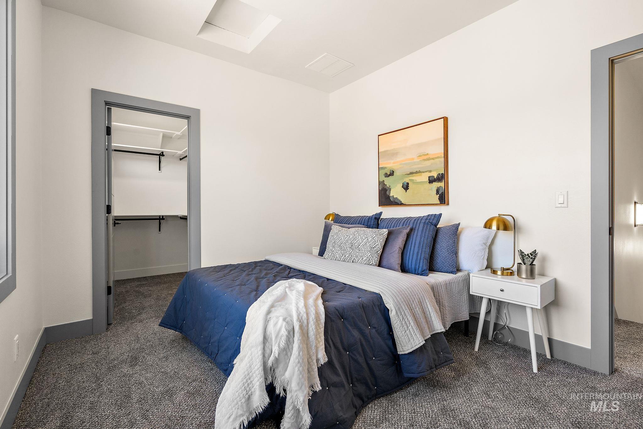 6825 W Ustick, Boise, Idaho 83704, 3 Bedrooms, 2.5 Bathrooms, Residential For Sale, Price $569,000, 98945349