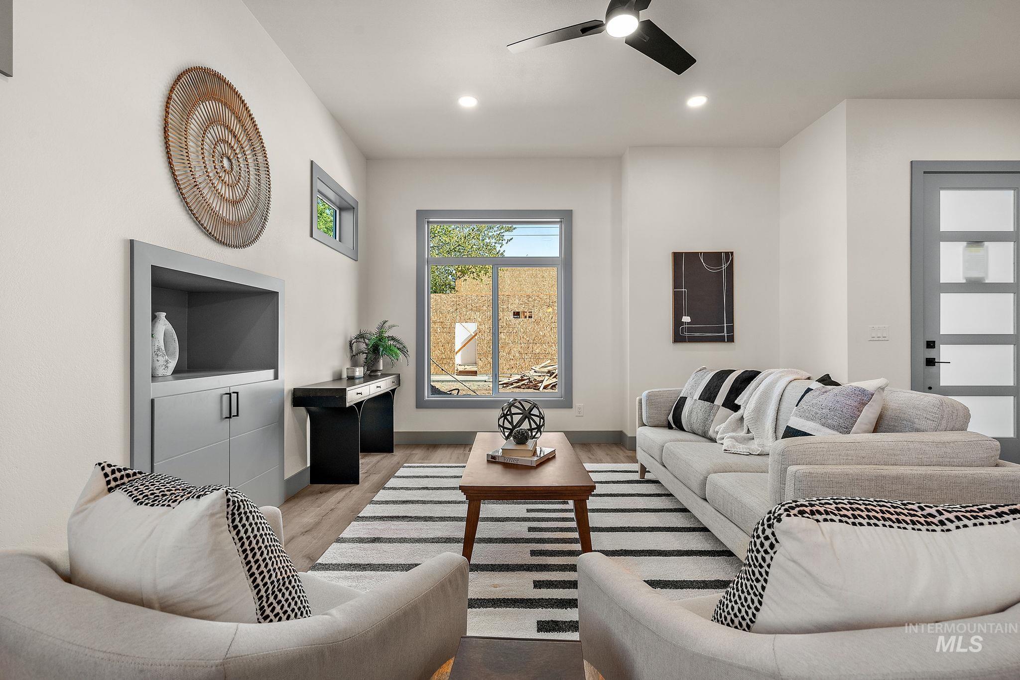 6825 W Ustick, Boise, Idaho 83704, 3 Bedrooms, 2.5 Bathrooms, Residential For Sale, Price $599,900,MLS 98945349