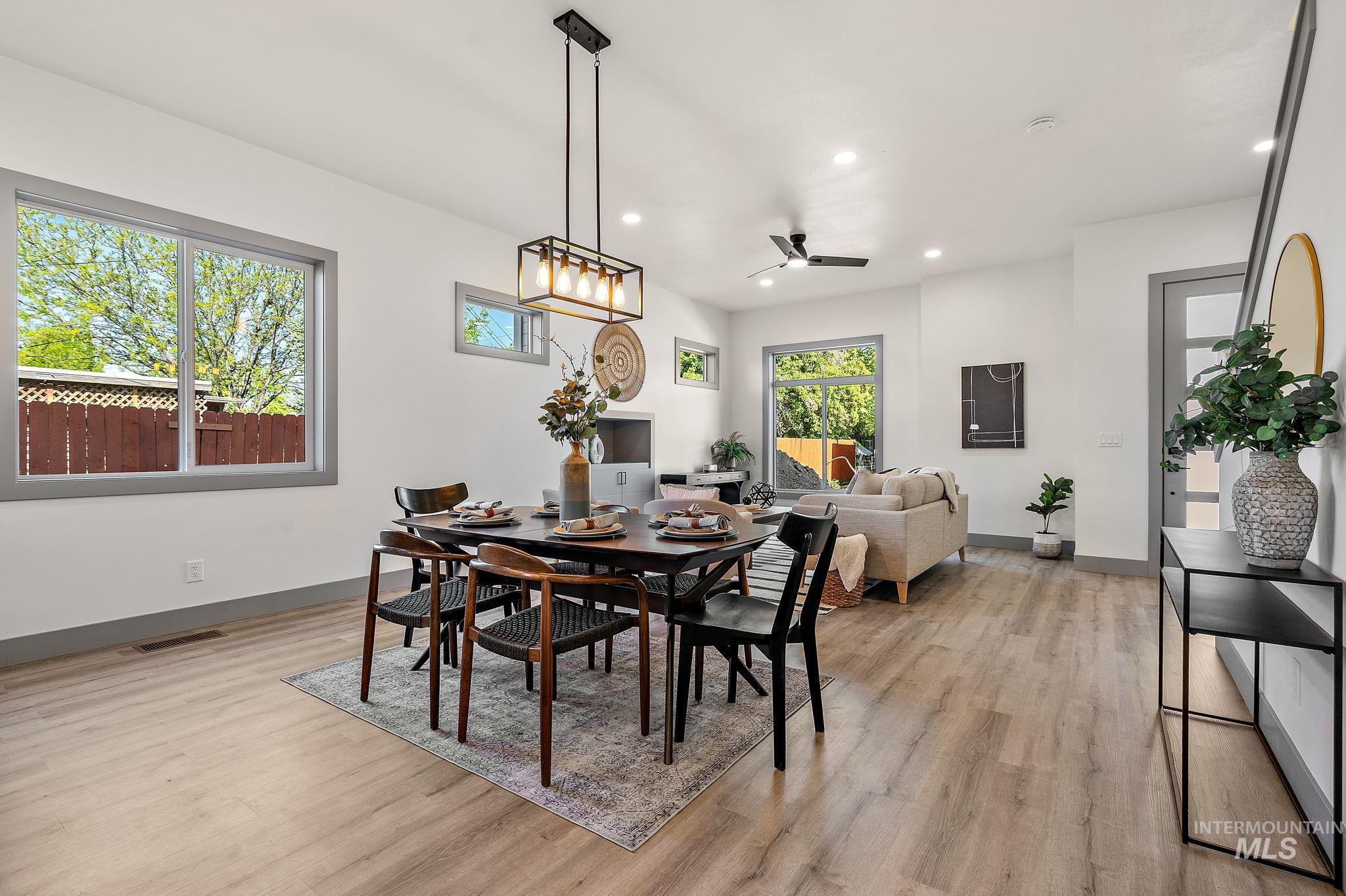 6825 W Ustick, Boise, Idaho 83704, 3 Bedrooms, 2.5 Bathrooms, Residential For Sale, Price $599,900,MLS 98945349