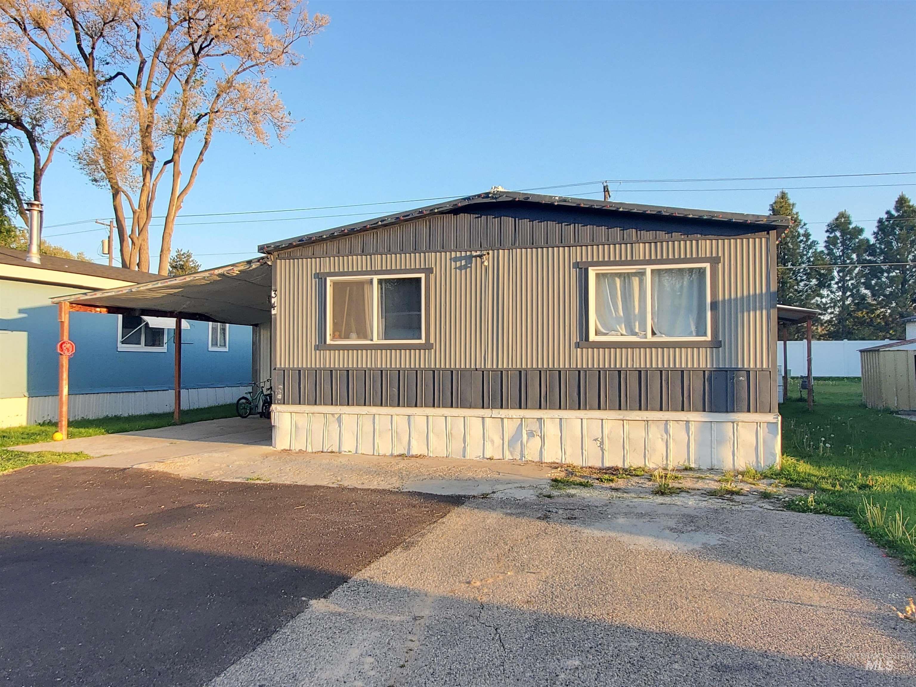 1410 W Flamingo Ave., Nampa, Idaho 83651, 4 Bedrooms, 2 Bathrooms, Residential For Sale, Price $107,990,MLS 98945416