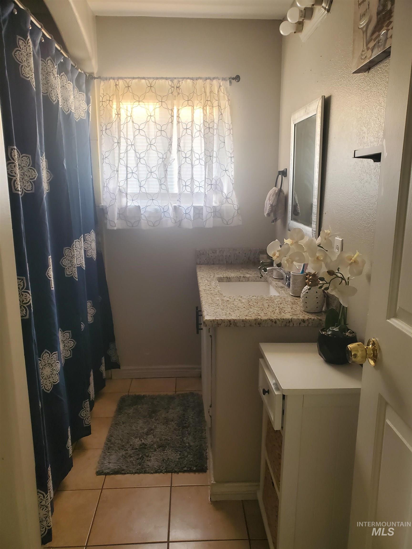 1410 W Flamingo Ave., Nampa, Idaho 83651, 4 Bedrooms, 2 Bathrooms, Residential For Sale, Price $107,990,MLS 98945416