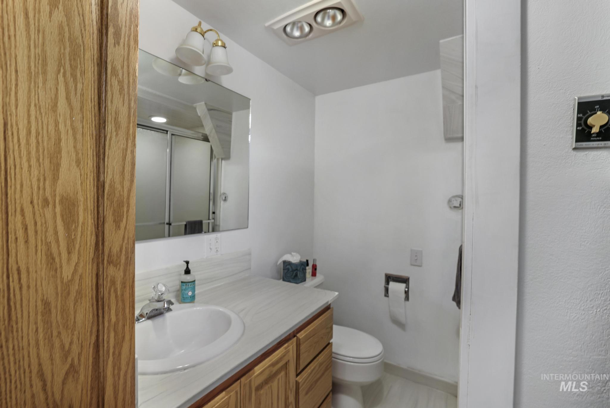 294 S 100 W, Burley, Idaho 83318-0000, 4 Bedrooms, 3 Bathrooms, Residential For Sale, Price $650,000, 98945515