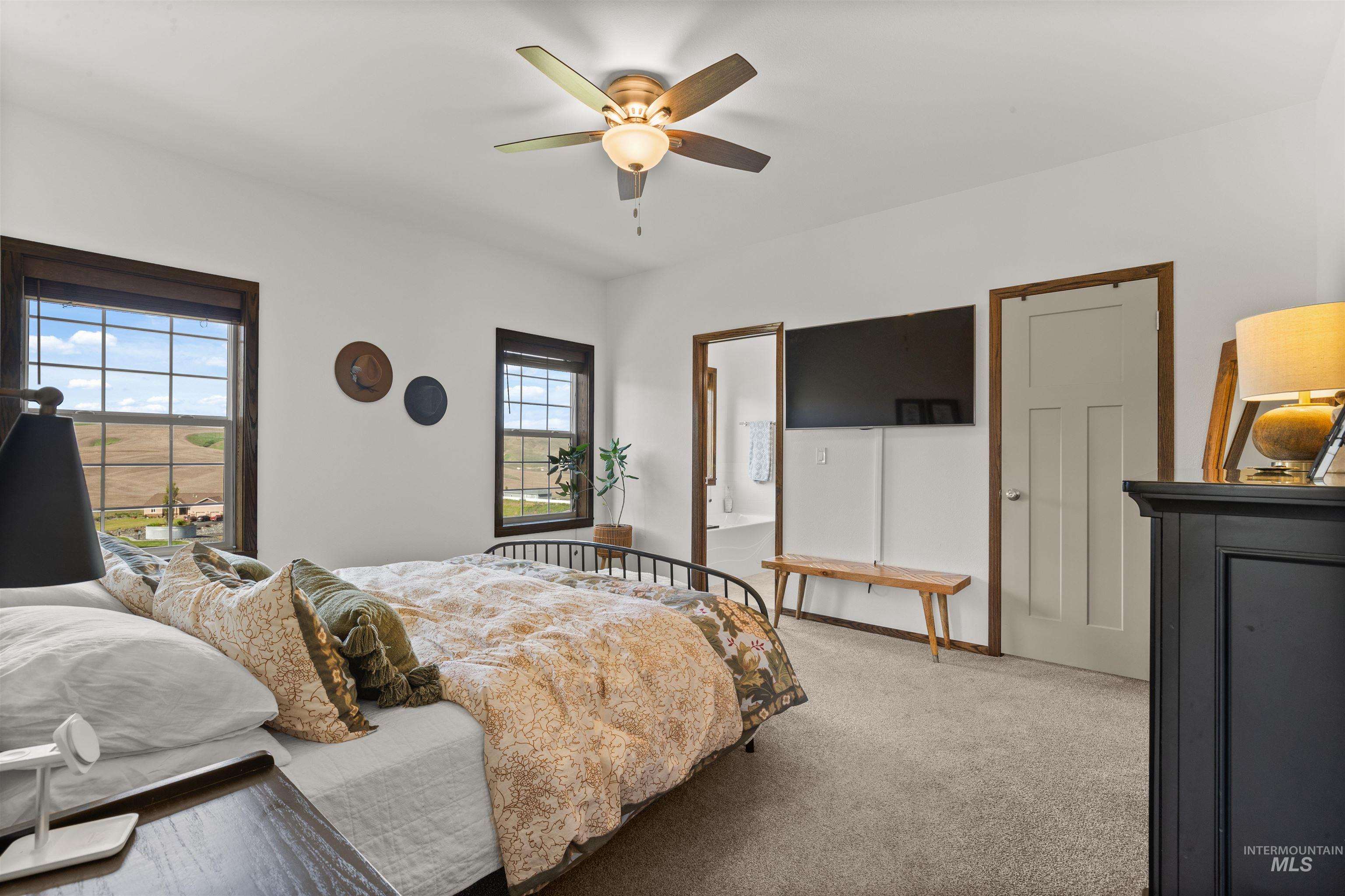 2510 Westridge Court, Clarkston, Washington 99403, 4 Bedrooms, 3 Bathrooms, Residential For Sale, Price $675,000,MLS 98945655