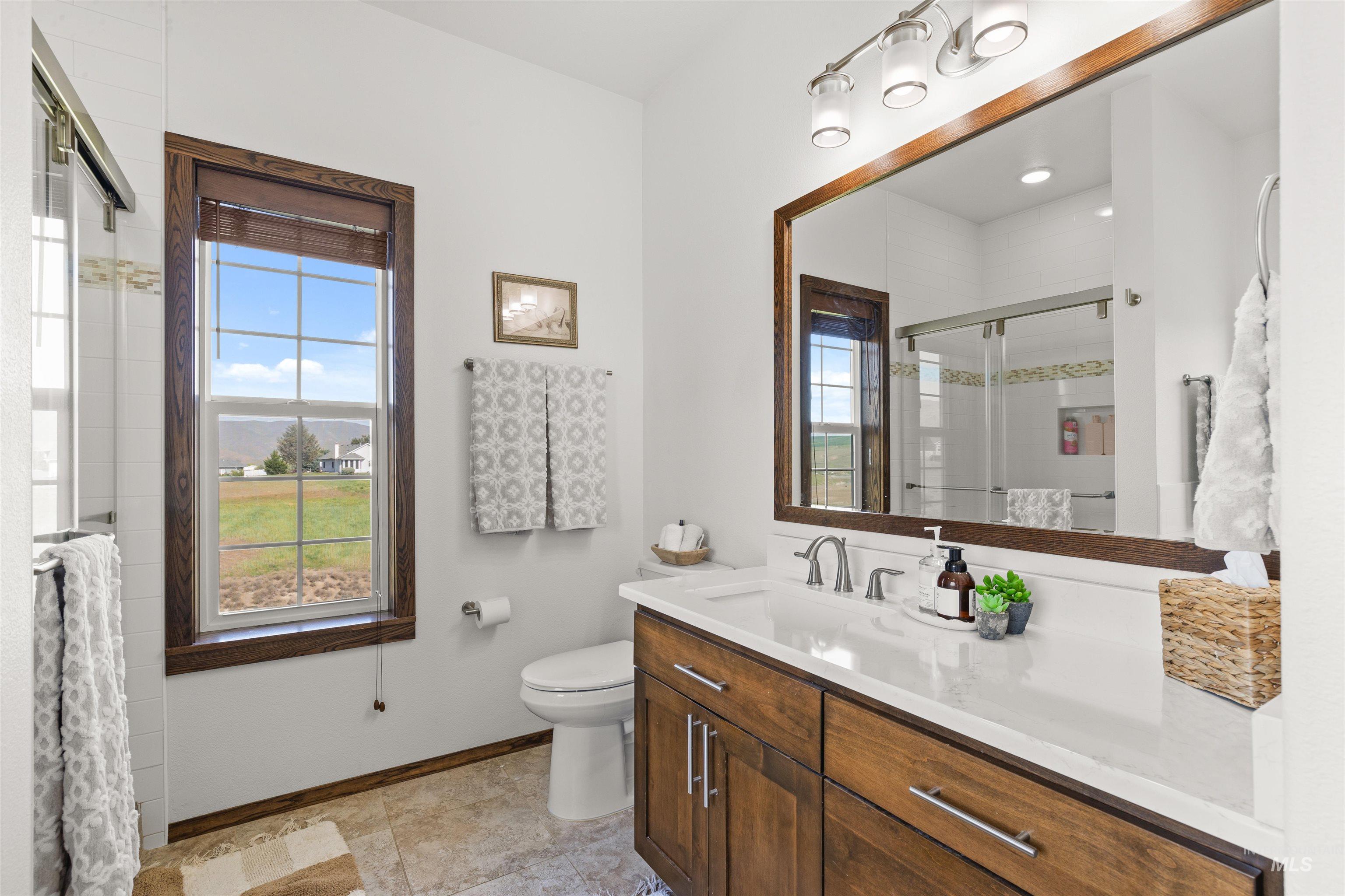 2510 Westridge Court, Clarkston, Washington 99403, 4 Bedrooms, 3 Bathrooms, Residential For Sale, Price $675,000,MLS 98945655