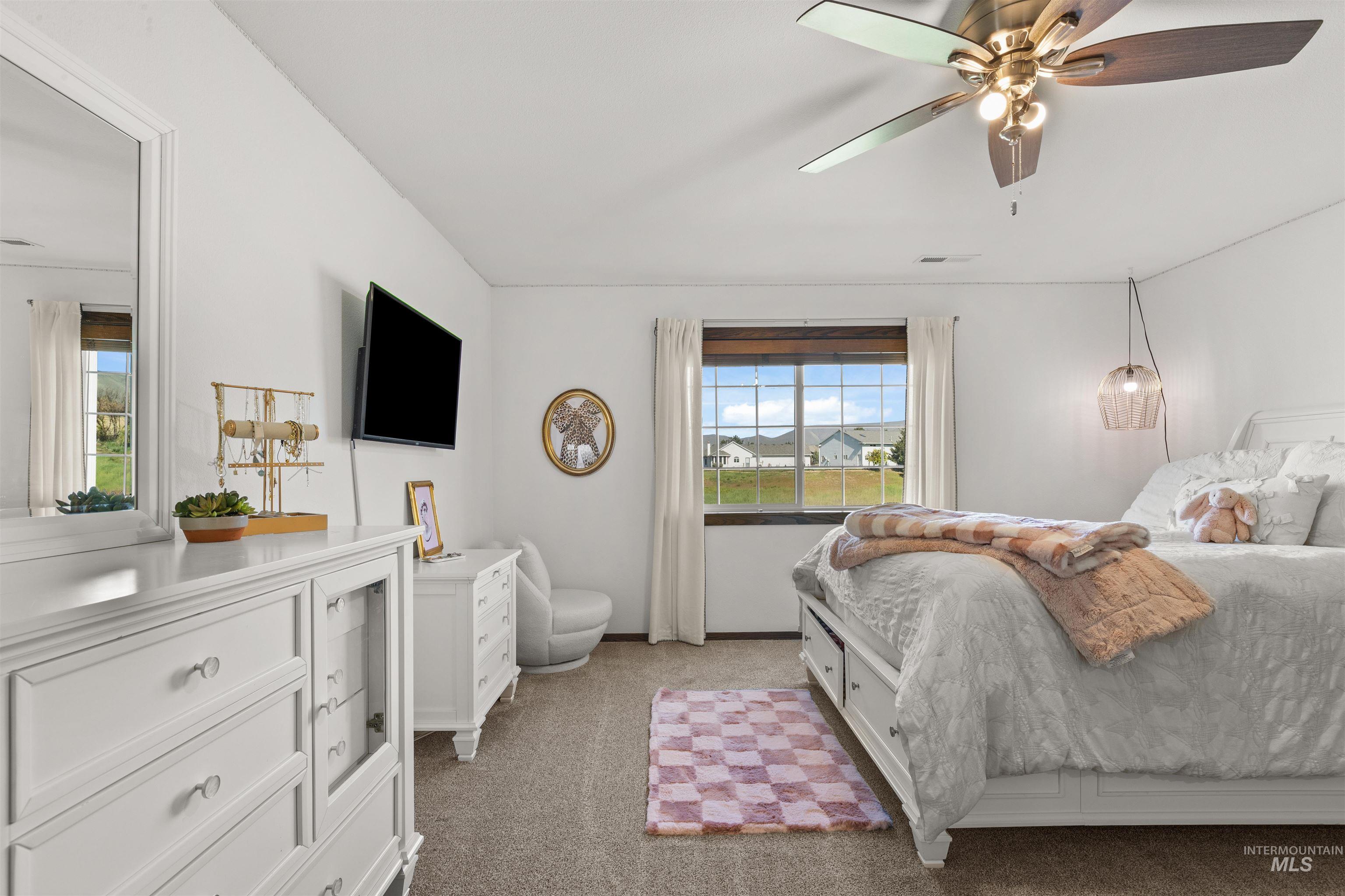 2510 Westridge Court, Clarkston, Washington 99403, 4 Bedrooms, 3 Bathrooms, Residential For Sale, Price $675,000,MLS 98945655