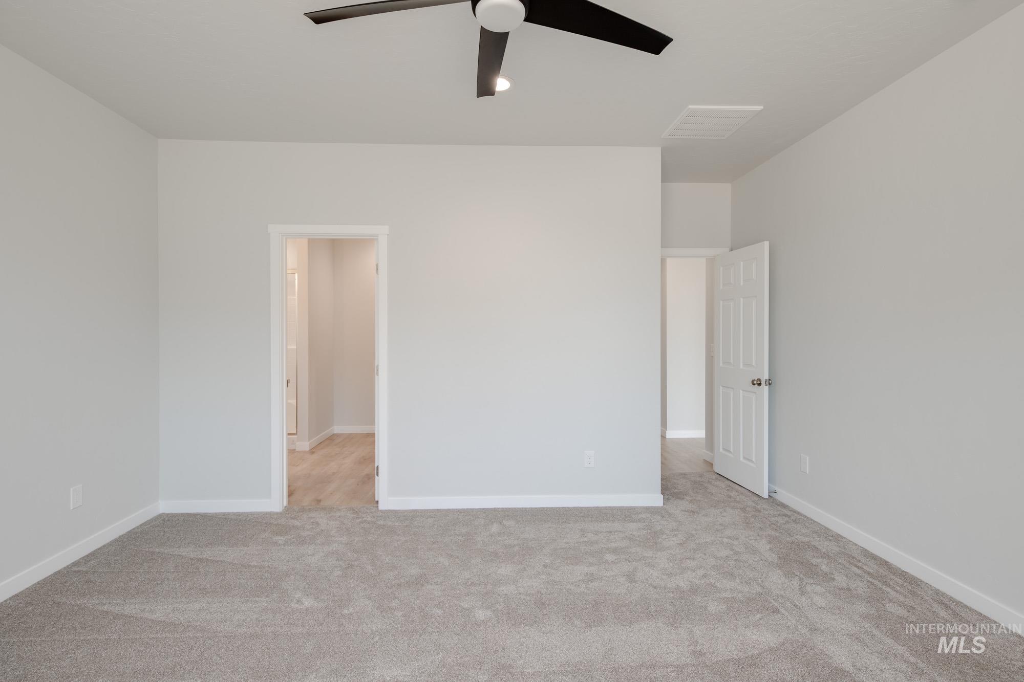 611 W Snowy Owl St, Kuna, Idaho 83634, 4 Bedrooms, 2 Bathrooms, Residential For Sale, Price $484,990,MLS 98945724