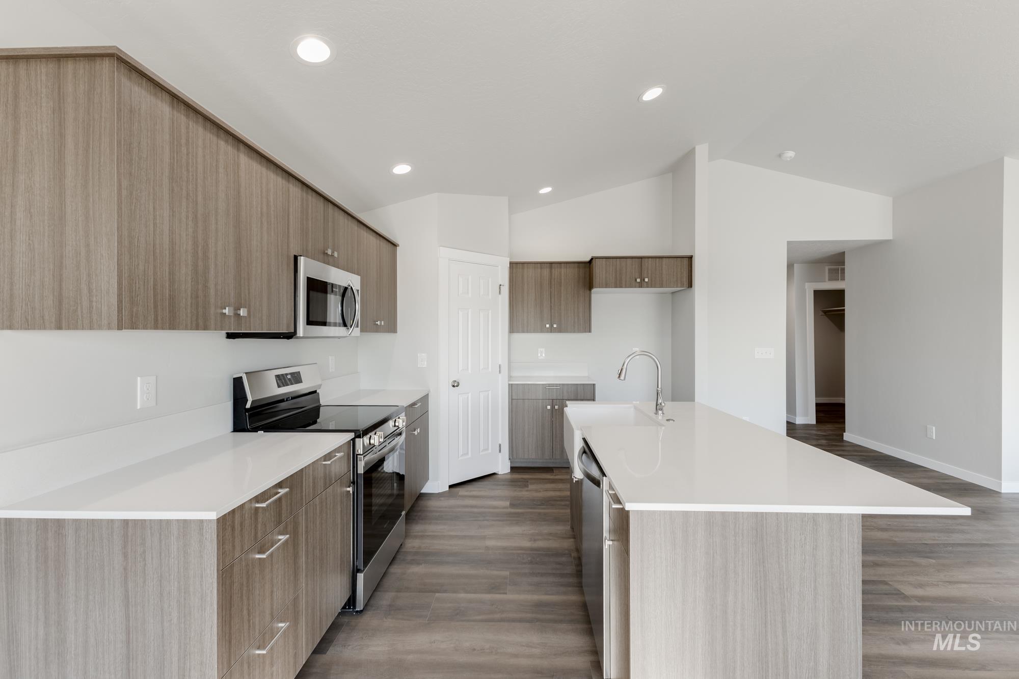 1436 N Coltsfoot Ave, Kuna, Idaho 83634, 3 Bedrooms, 2 Bathrooms, Residential For Sale, Price $399,990,MLS 98945737