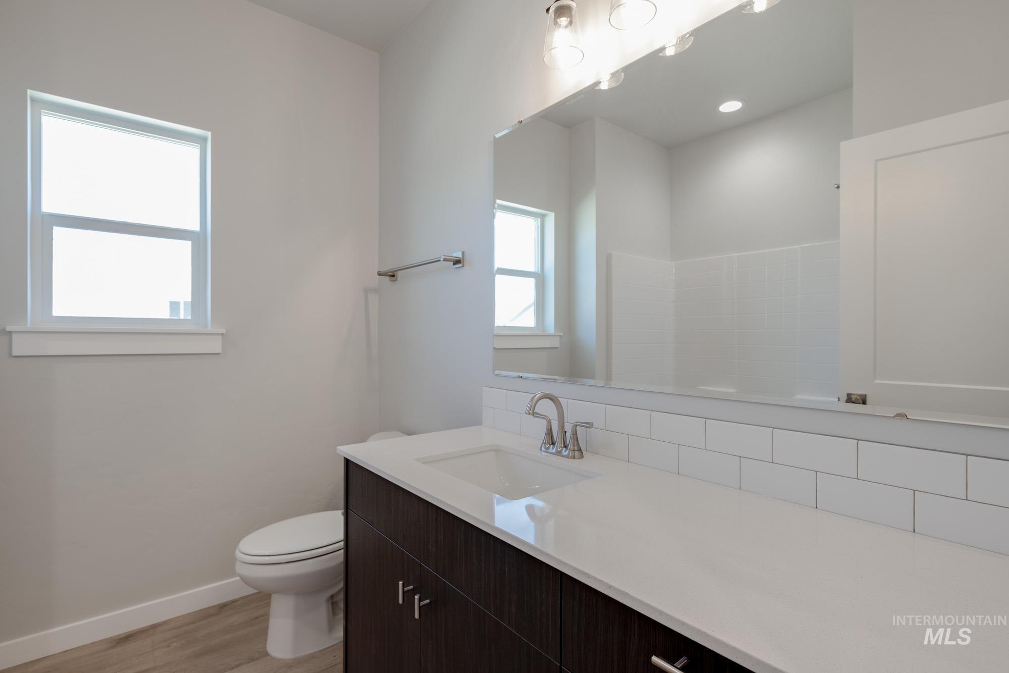 6410 S Banded Eagle Way, Boise, Idaho 83709, 4 Bedrooms, 2 Bathrooms, Residential For Sale, Price $584,990,MLS 98945741