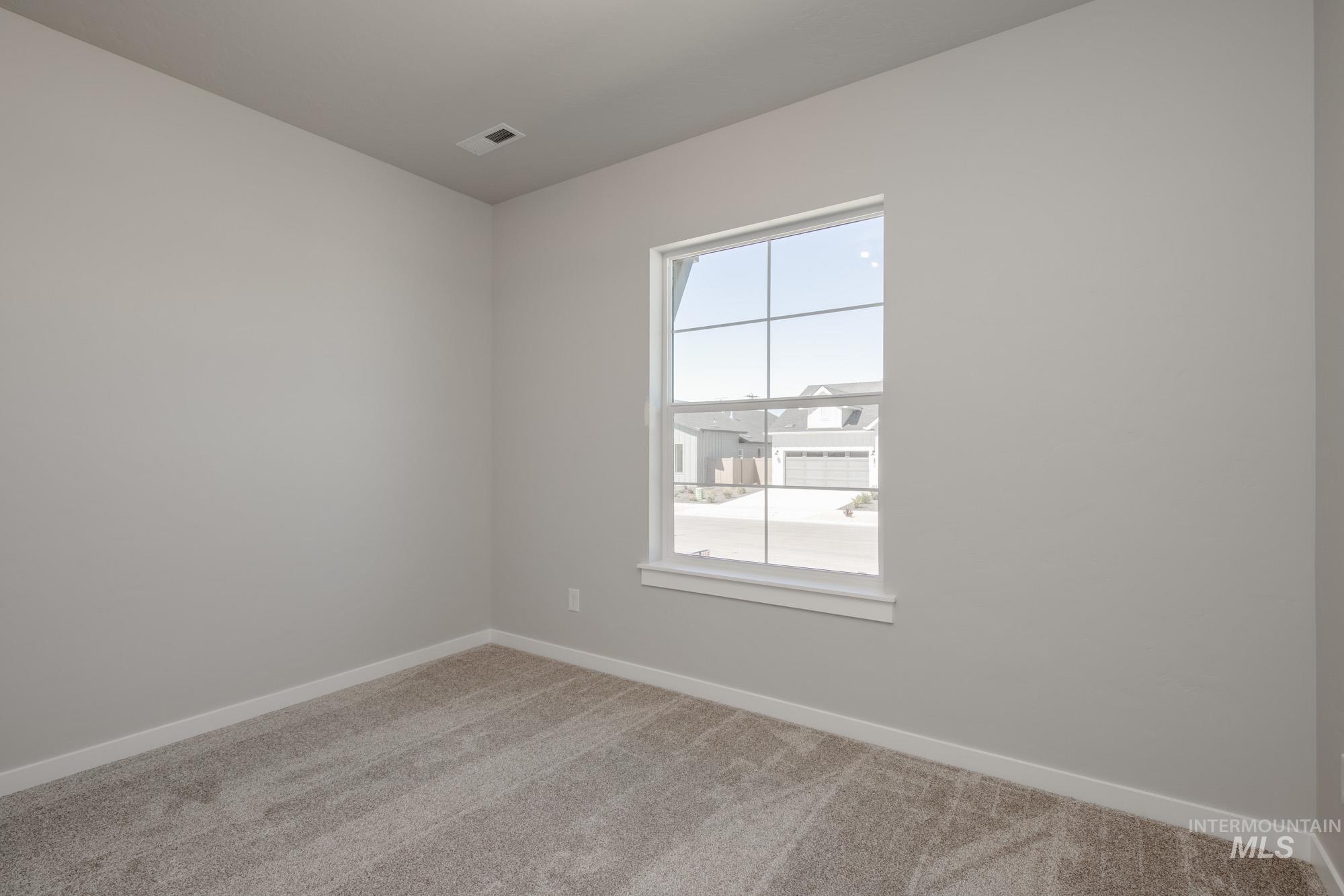 6410 S Banded Eagle Way, Boise, Idaho 83709, 4 Bedrooms, 2 Bathrooms, Residential For Sale, Price $584,990,MLS 98945741