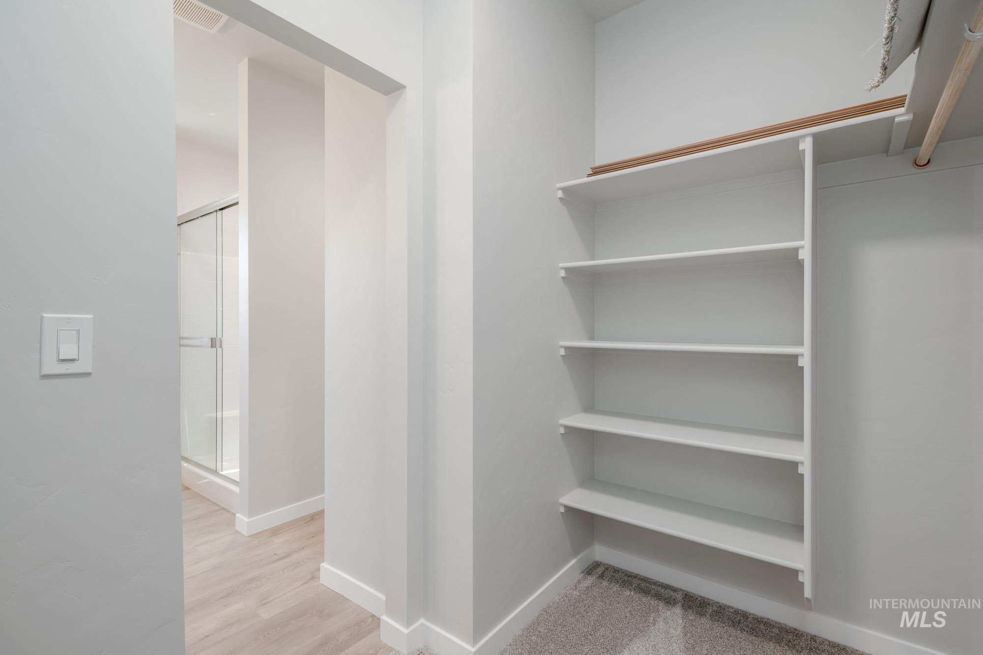 6410 S Banded Eagle Way, Boise, Idaho 83709, 4 Bedrooms, 2 Bathrooms, Residential For Sale, Price $584,990,MLS 98945741