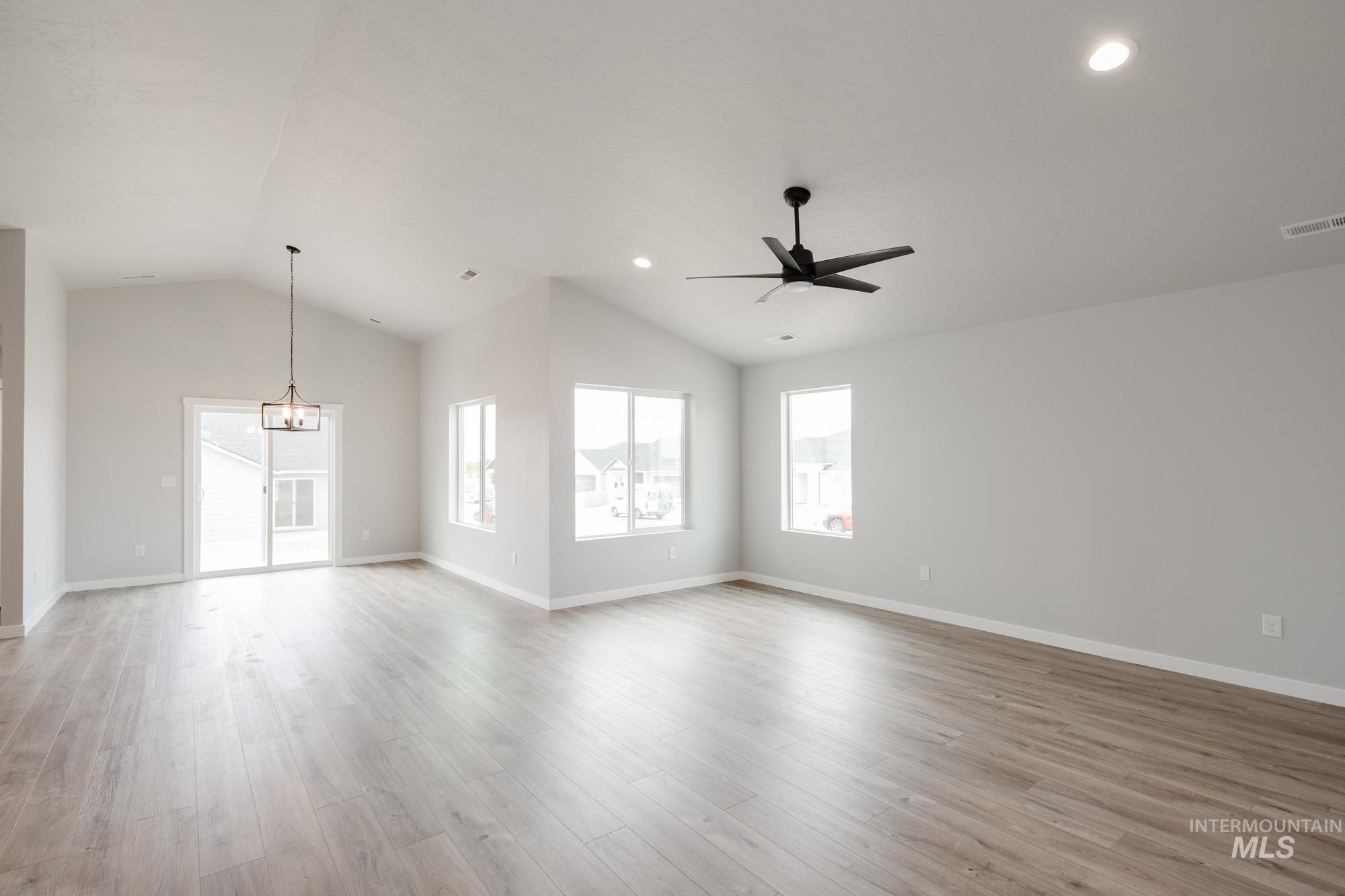 3937 W Tribute St, Meridian, Idaho 83642, 4 Bedrooms, 2 Bathrooms, Residential For Sale, Price $444,990,MLS 98945753