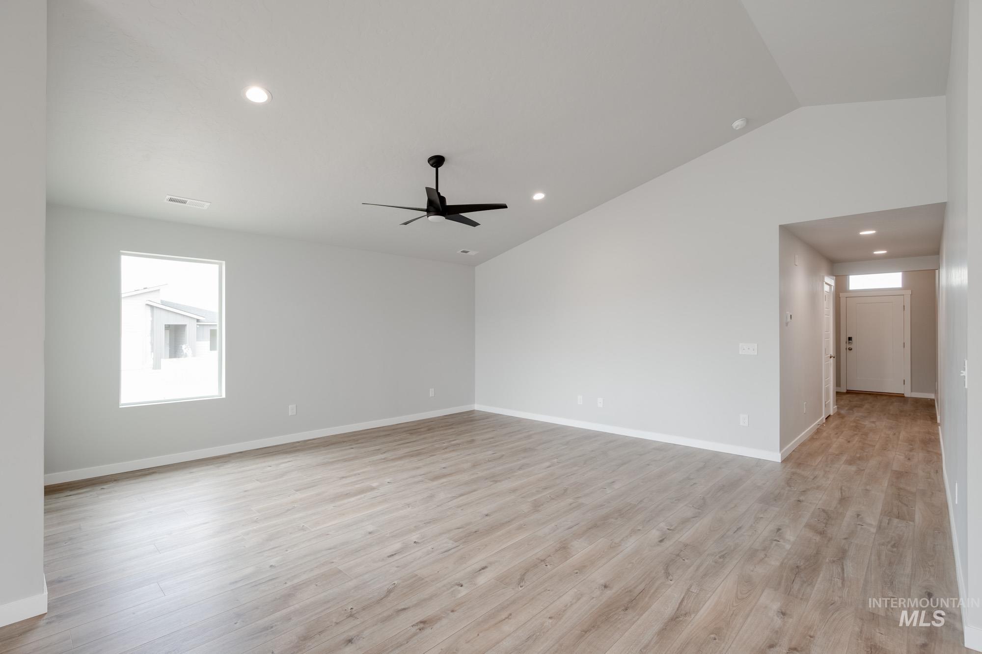 3937 W Tribute St, Meridian, Idaho 83642, 4 Bedrooms, 2 Bathrooms, Residential For Sale, Price $444,990,MLS 98945753