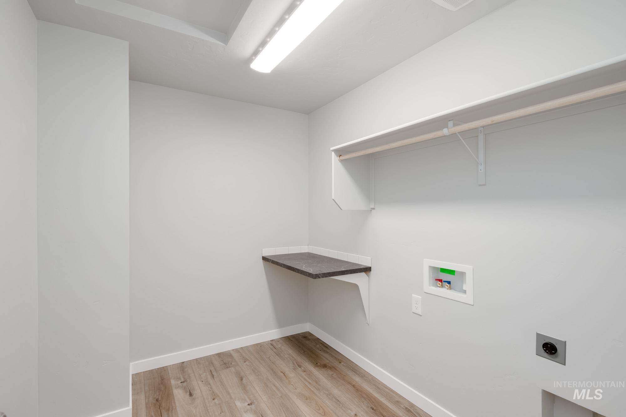 3937 W Tribute St, Meridian, Idaho 83642, 4 Bedrooms, 2 Bathrooms, Residential For Sale, Price $444,990,MLS 98945753