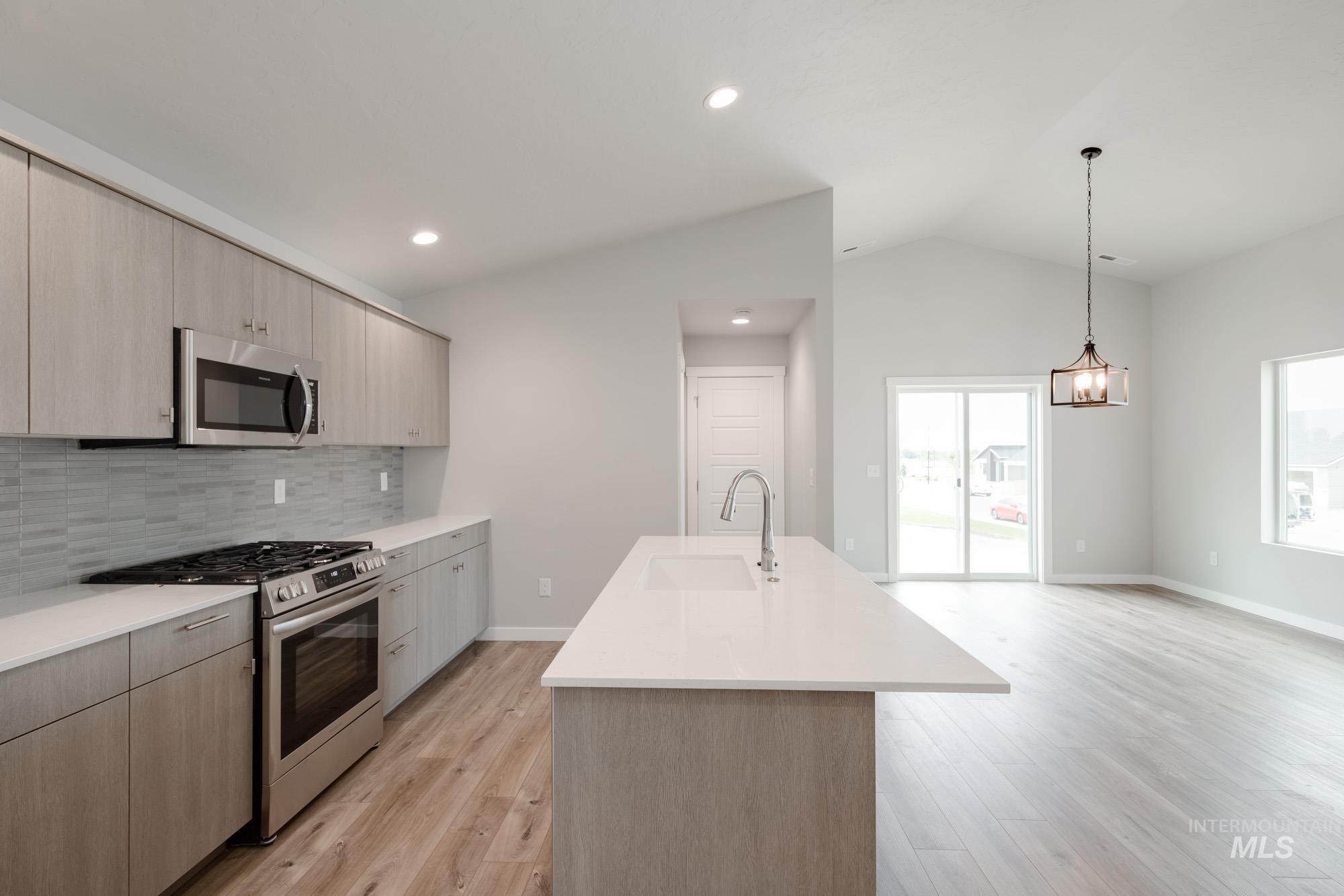 3937 W Tribute St, Meridian, Idaho 83642, 4 Bedrooms, 2 Bathrooms, Residential For Sale, Price $444,990,MLS 98945753