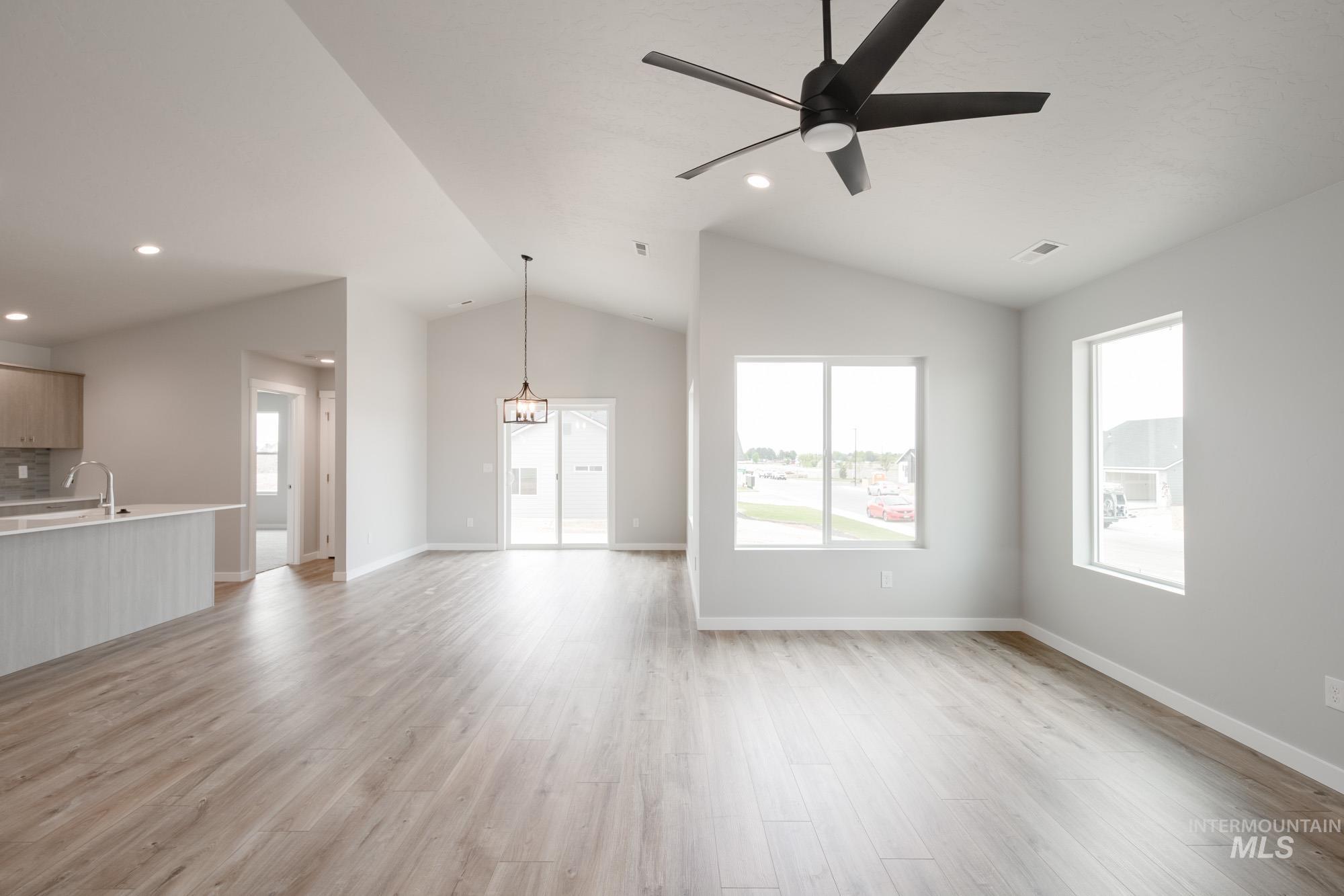 3937 W Tribute St, Meridian, Idaho 83642, 4 Bedrooms, 2 Bathrooms, Residential For Sale, Price $444,990,MLS 98945753