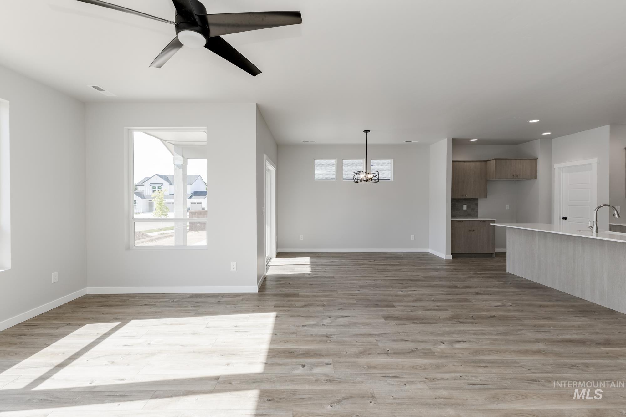 3115 S Carie Ave, Boise, Idaho 83709, 3 Bedrooms, 2 Bathrooms, Residential For Sale, Price $509,990,MLS 98945760